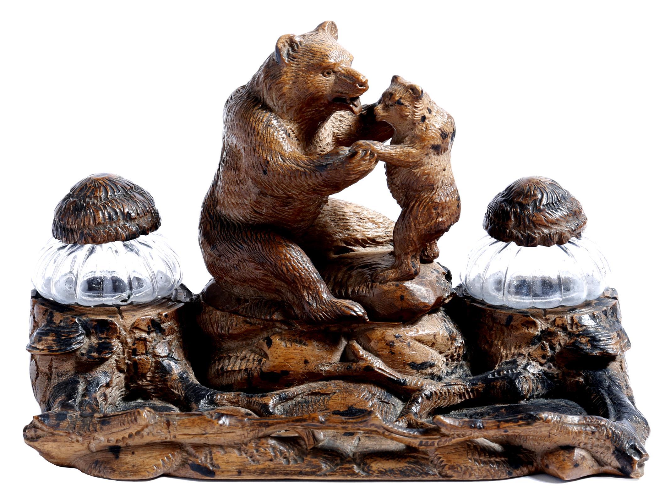 Antique Hand Carved Black Forest Bears Inkstand 19th Century For Sale 5
