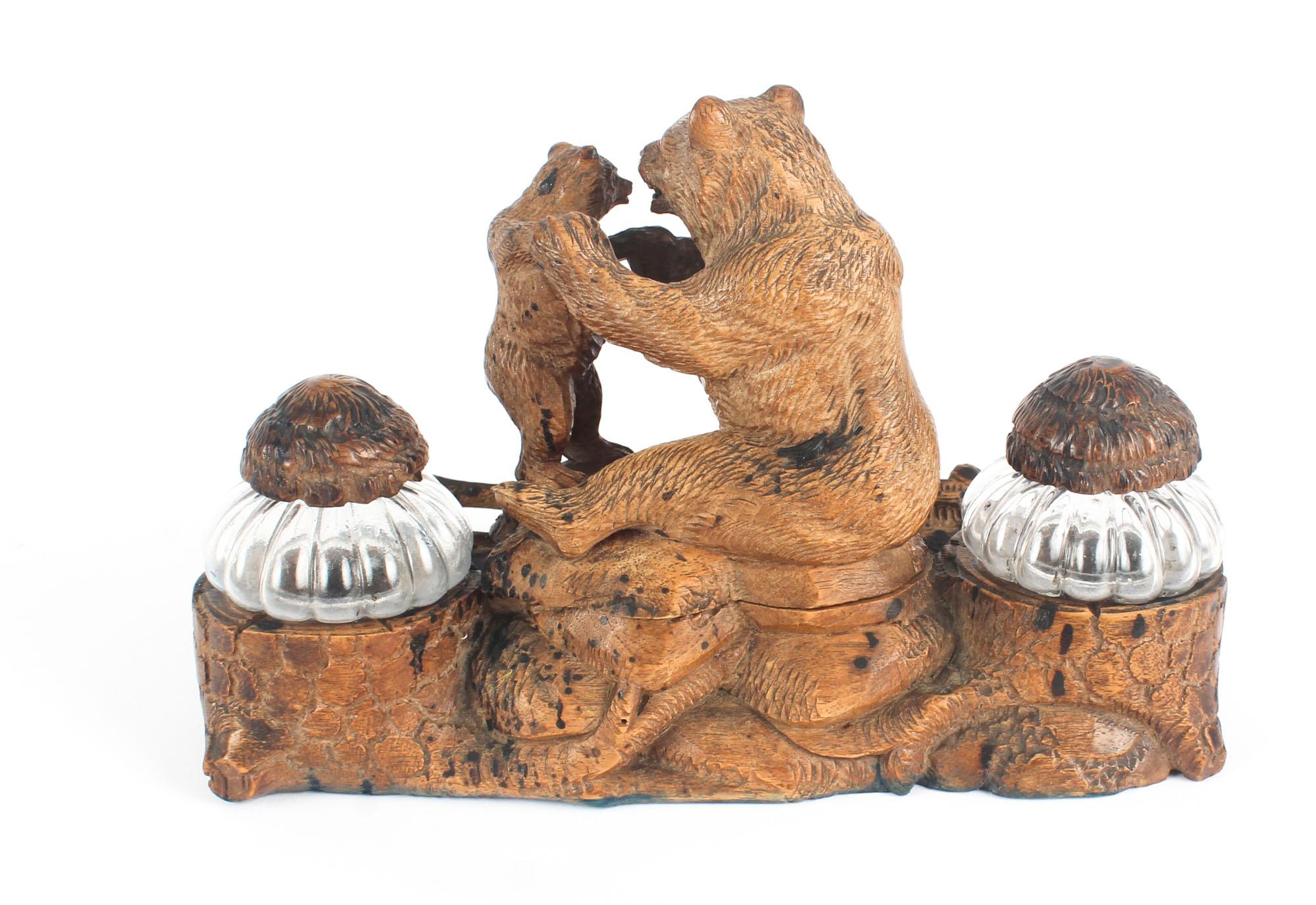 Late 19th Century Antique Hand-Carved Black Forest Bears Inkstand 19th Century