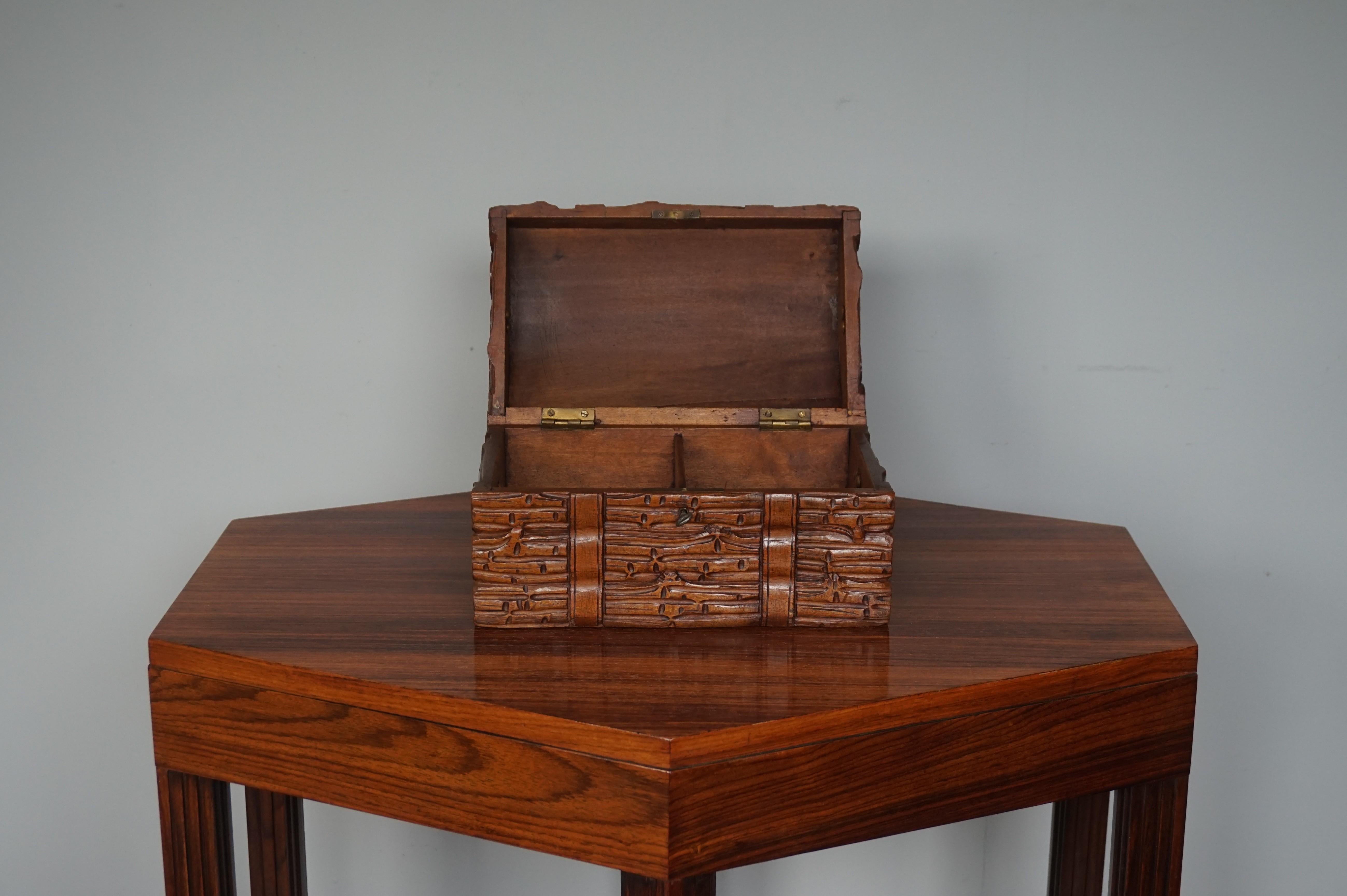 Antique Hand Carved Black Forest Wooden Chest or Trunk Shape Jewelry / Cigar Box For Sale 2