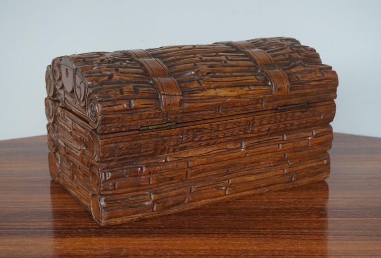 Antique Hand Carved Black Forest Wooden Chest or Trunk Shape Jewelry / Cigar Box For Sale 2
