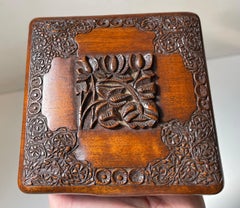 Antique Hand-Carved Box in Oak, 19th century