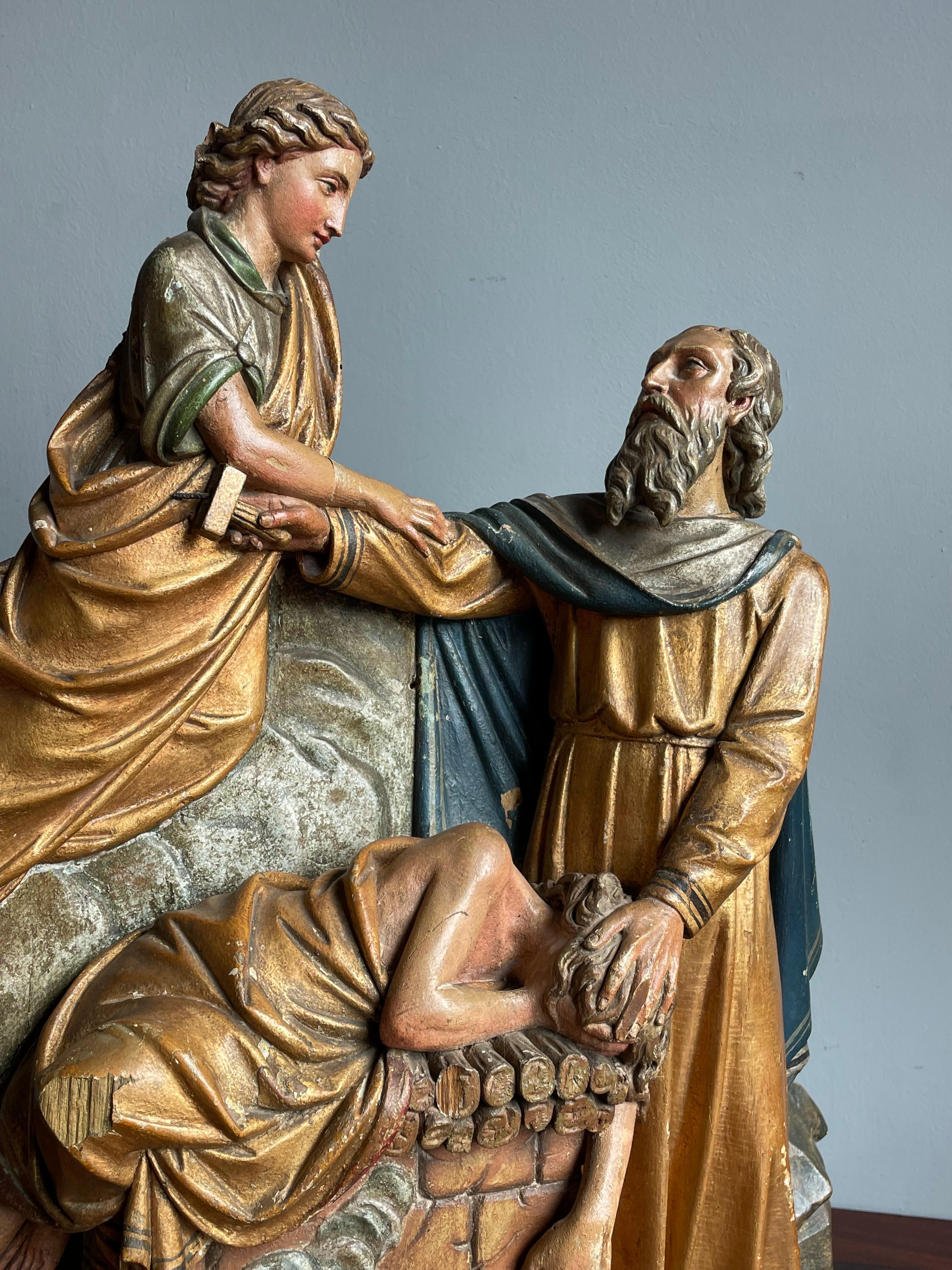 Antike religiöse Kirchenskulptur / Schnitzerei von Abraham, der Isaac anbietet. Engel (Neorenaissance) im Angebot