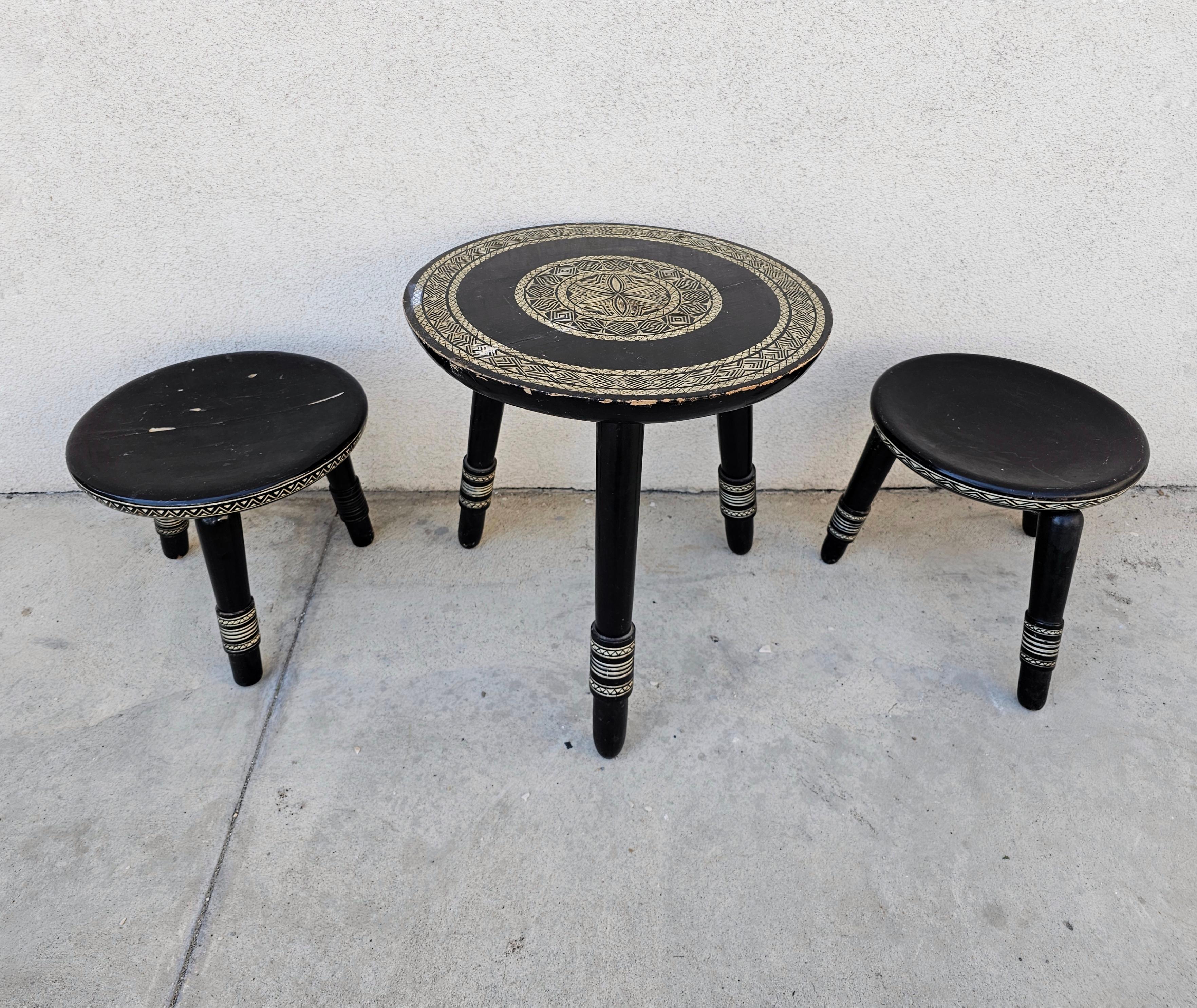 Art Nouveau Antique Hand Carved Coffee Table with 6 Stools by Ettore Zacchari, Italy, 1900s For Sale
