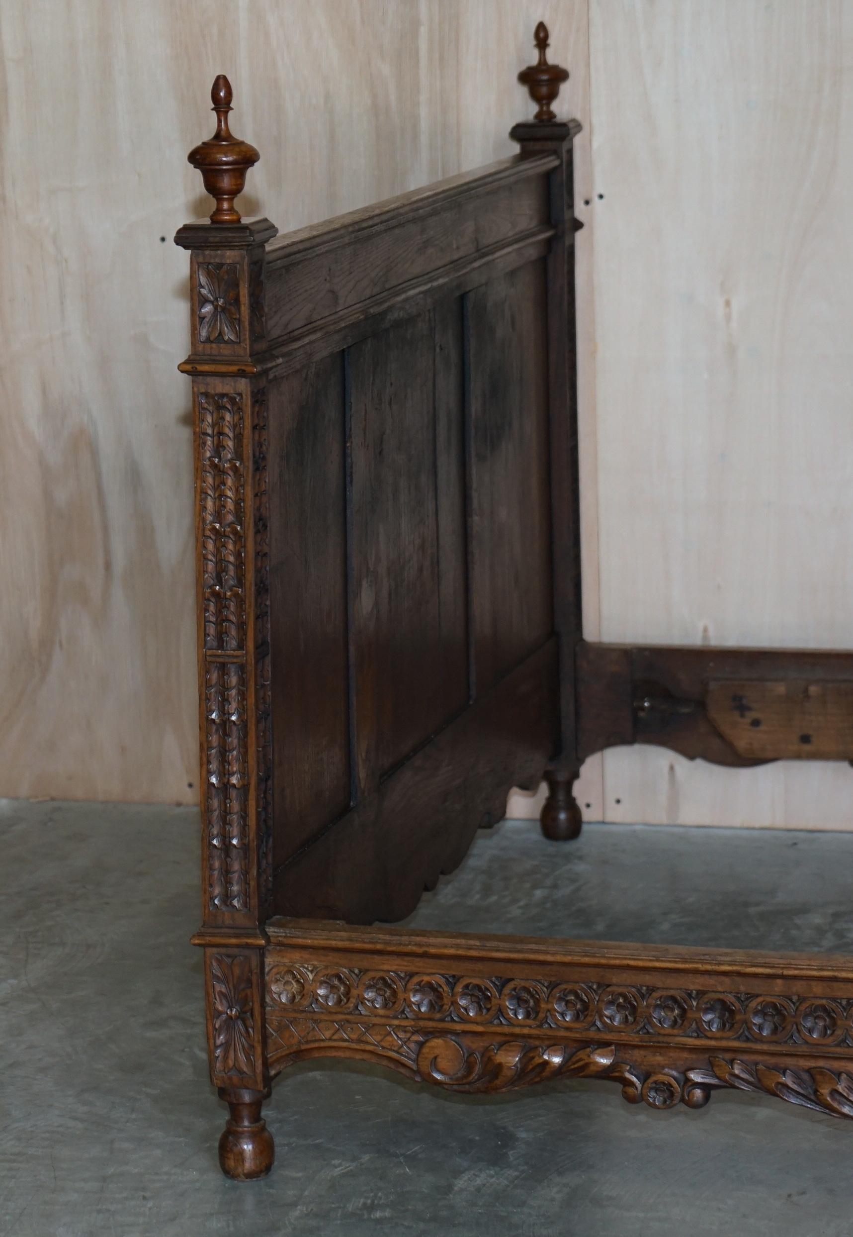 Antique Hand Carved Continental Oak Frame Bedstead Very Nicely Sculpted Part Set For Sale 14