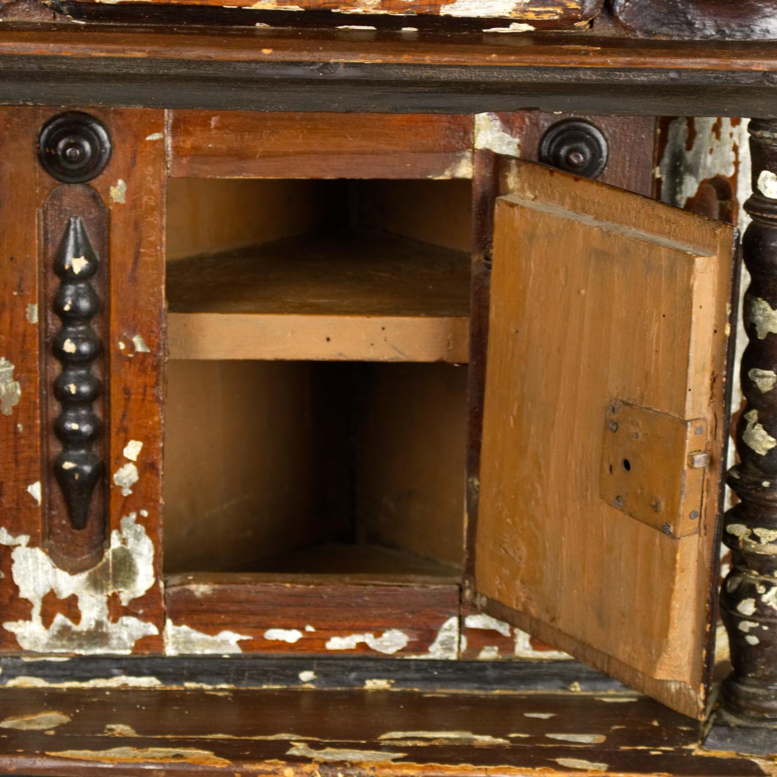 Hand-Carved Antique Hand Carved Corner Cabinet 1711 For Sale