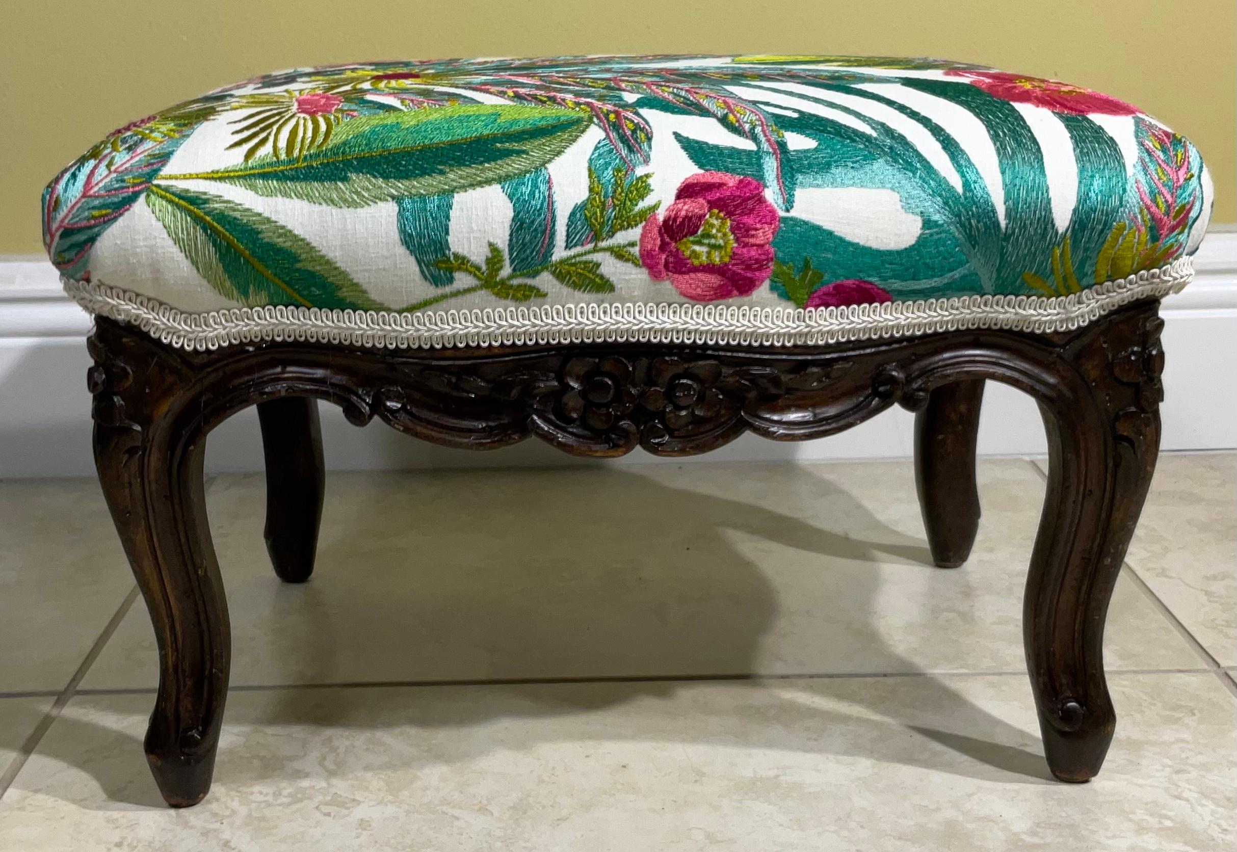Funky antique hand carved foot stool newly upholster with beautiful quality cotton with exceptional embroidery Of vibrant Tropical motif.
Great fresh object of art for any room.