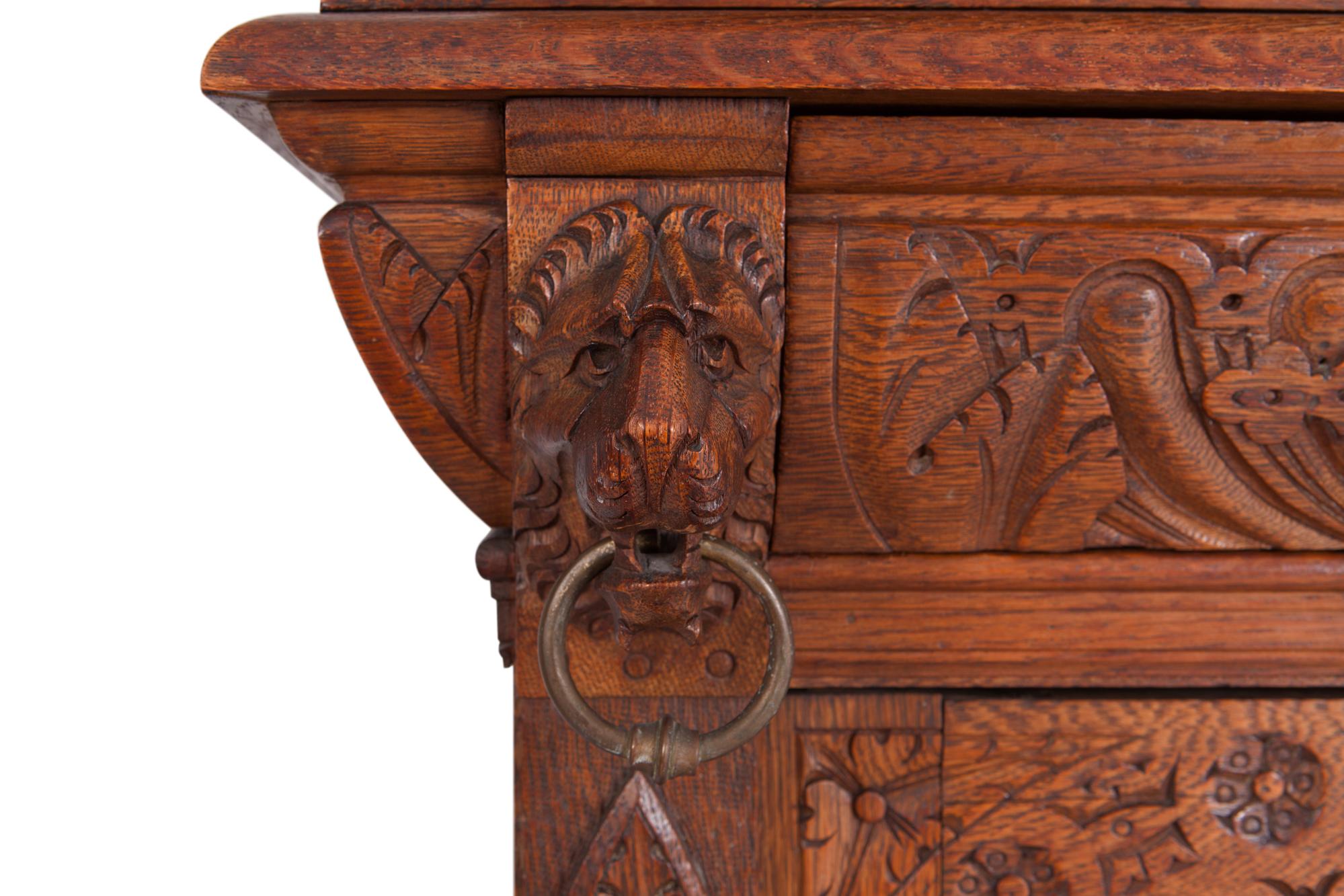 Antique Hand Carved French Henri II Style Oak Cabinet In Good Condition For Sale In Antwerp, BE