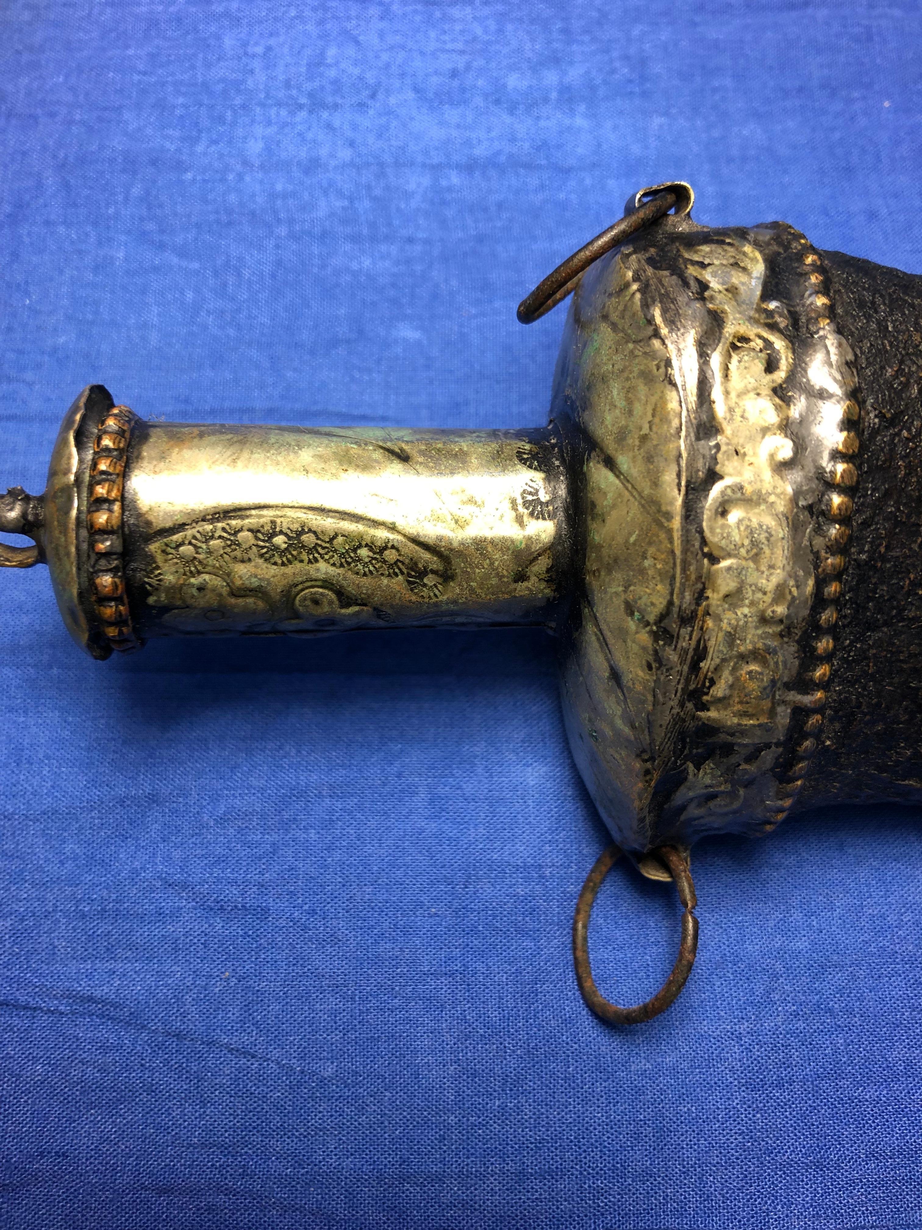 19th Century Late 1800s Antique Moroccan Powder Flask - Hand-Carved Gazelle Horn & Silver For Sale