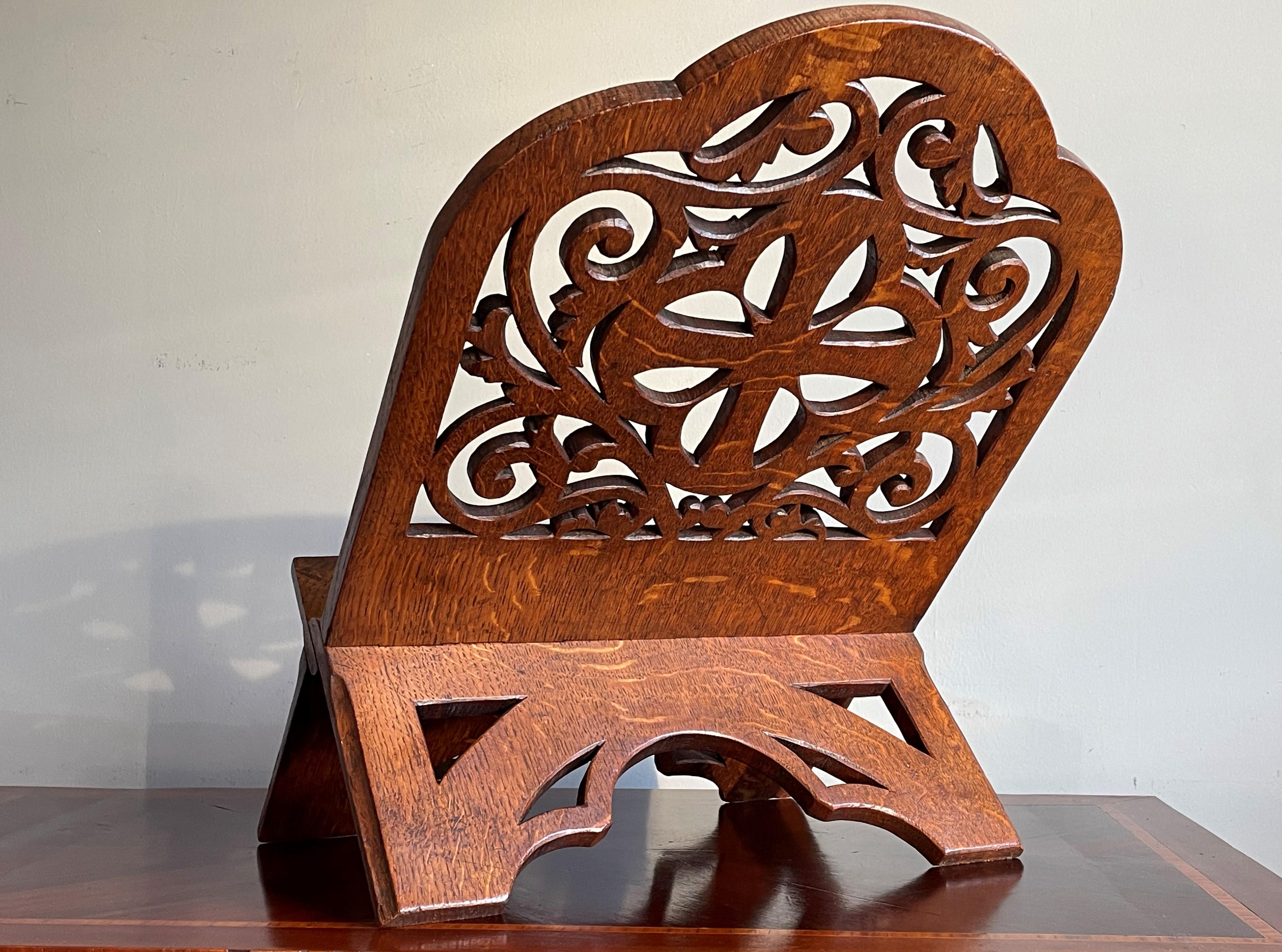 European Antique Hand Carved & Gilt Oak Gothic Revival Bible Stand with Quatrefoil Symbol