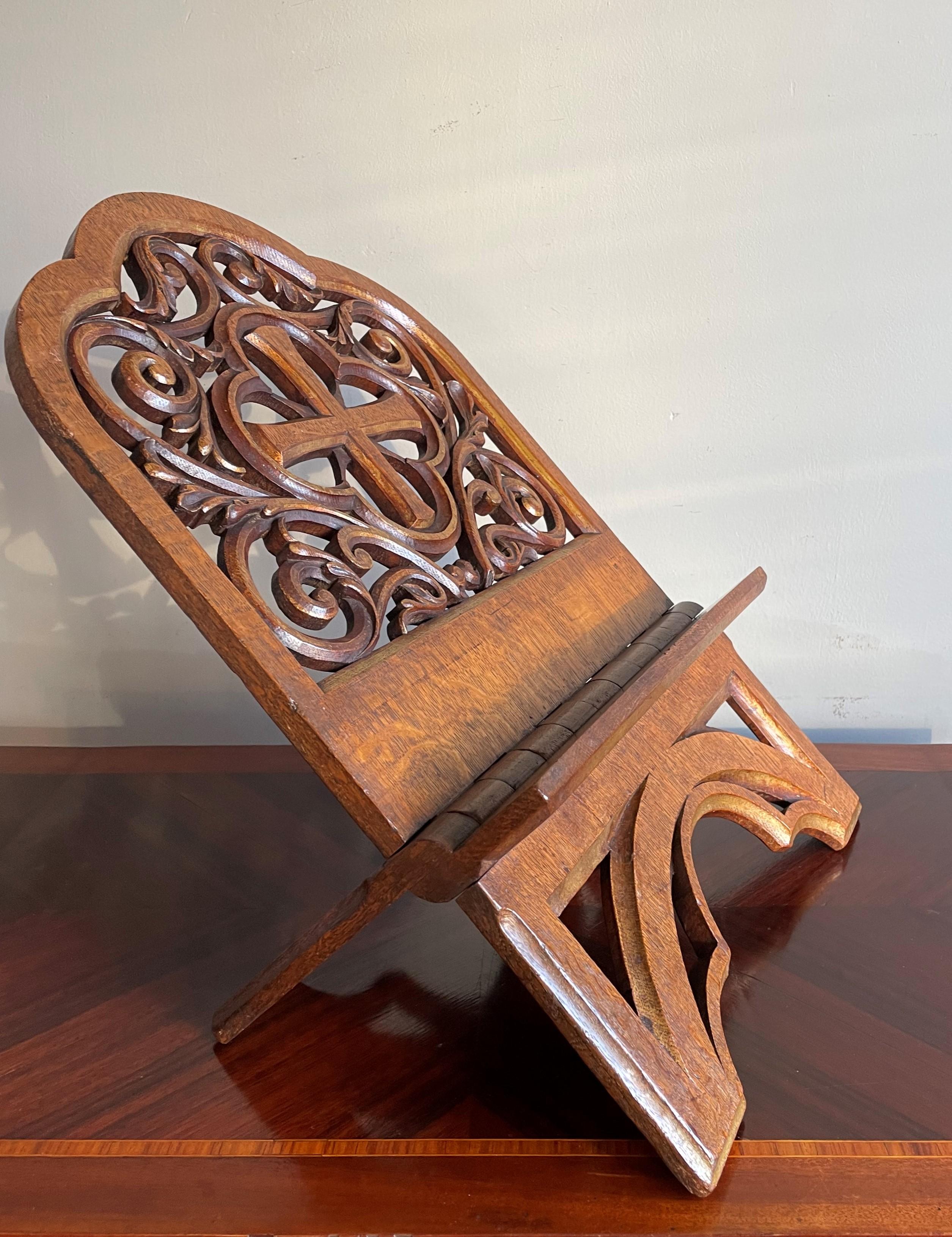 20th Century Antique Hand Carved & Gilt Oak Gothic Revival Bible Stand with Quatrefoil Symbol