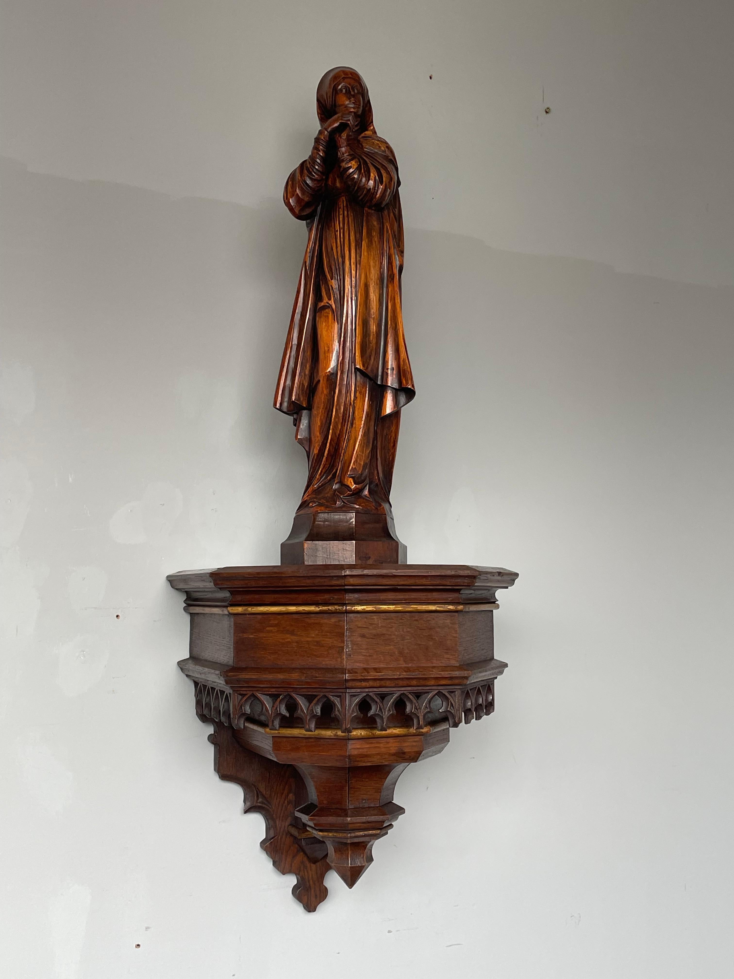 Antiguo Soporte de Pared, Estante / Ménsula de Roble Tallado a Mano y Dorado del Renacimiento Gótico 1800s siglo XIX