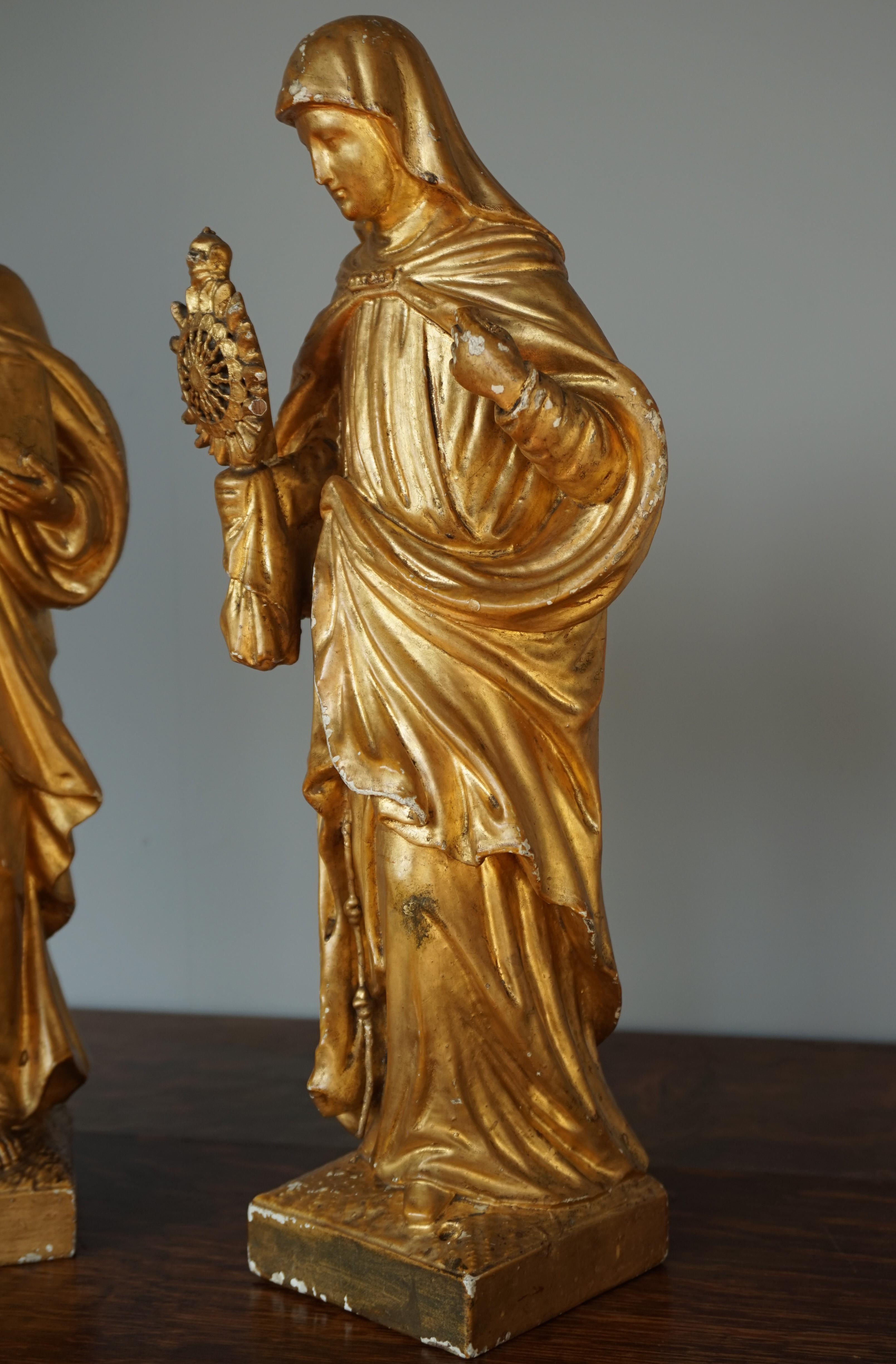 European Antique Hand Carved Gilt Wooden Church Statue of Saint Francis & Clare of Assisi For Sale