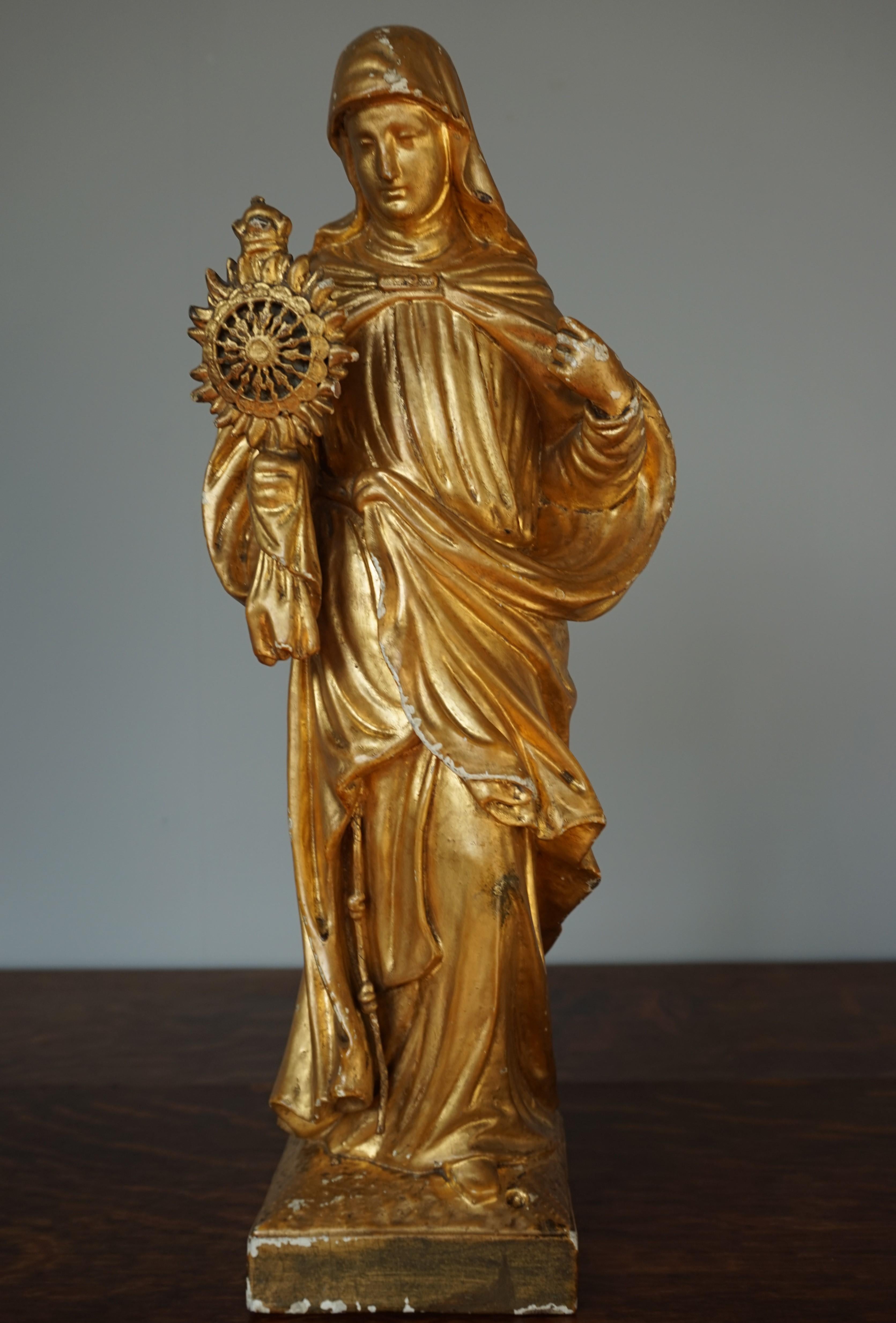 Antique Hand Carved Gilt Wooden Church Statue of Saint Francis & Clare of Assisi In Good Condition For Sale In Lisse, NL