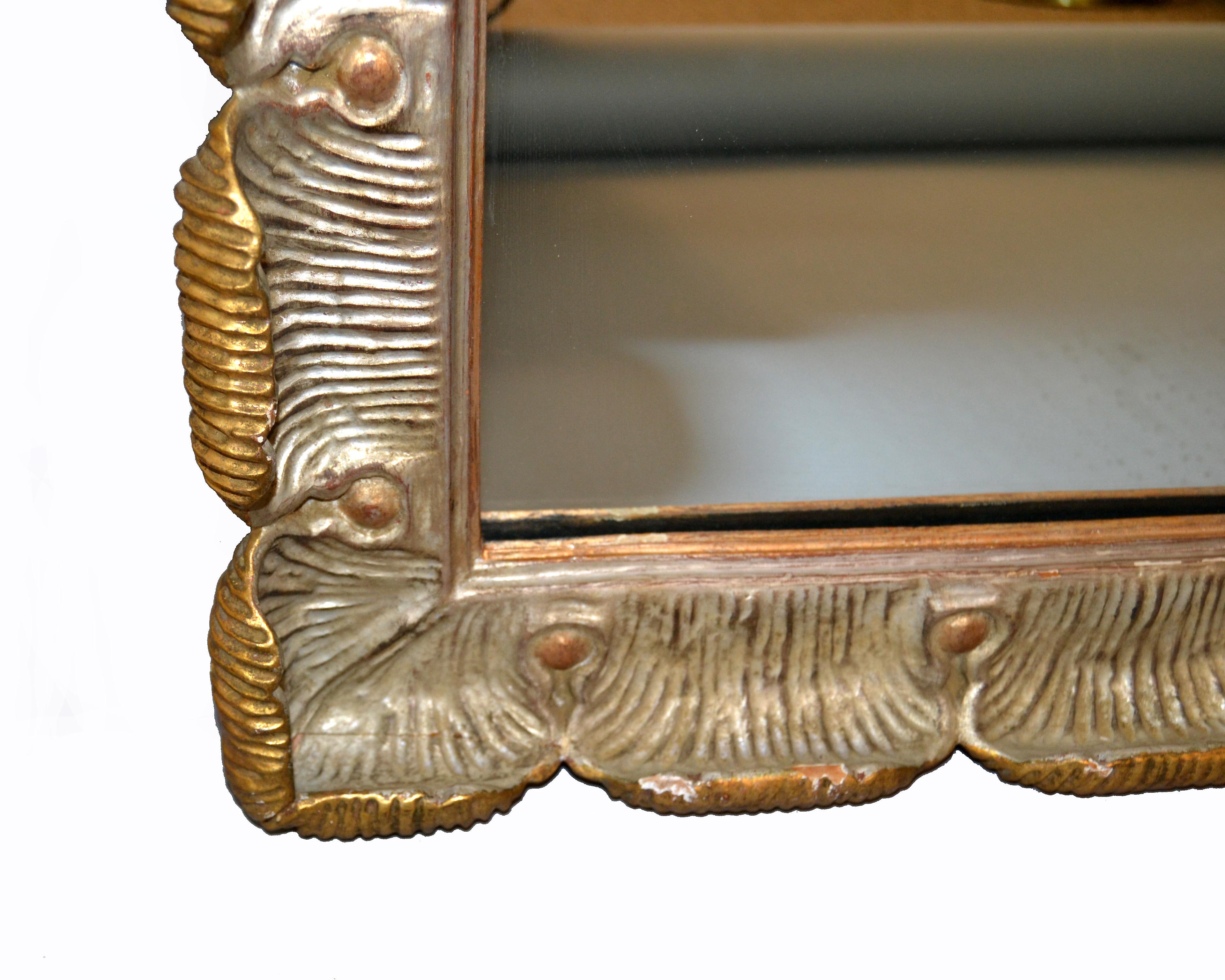 Antique Hand Carved Giltwood Scalloped Wall Mirror Florence, Italy In Good Condition In Miami, FL