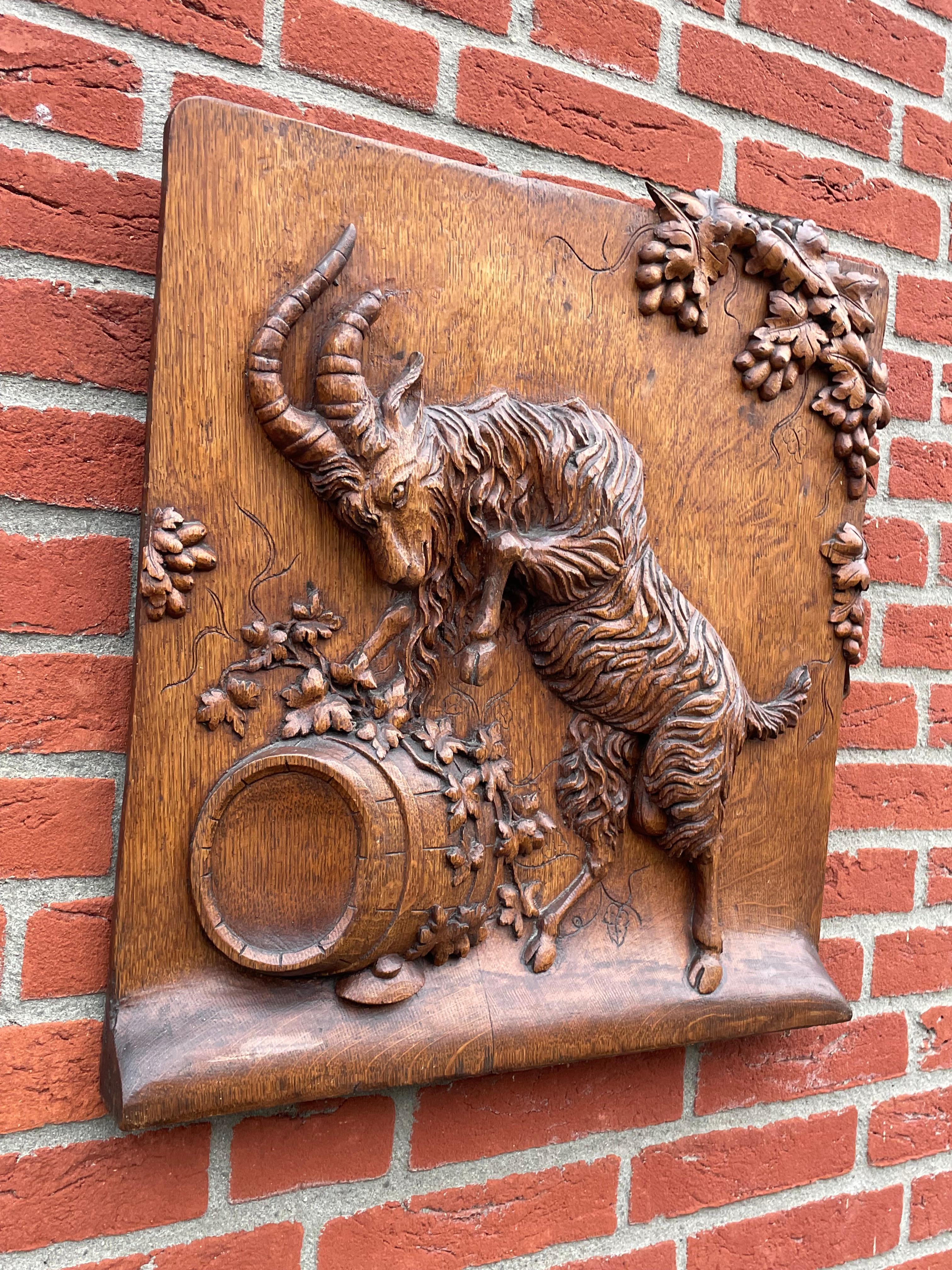 Antica scultura di capra intagliata a mano Simbolo di Bacco/Dioniso, dio del vino 6
