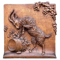 Antica scultura di capra intagliata a mano Simbolo di Bacco/Dioniso, dio del vino