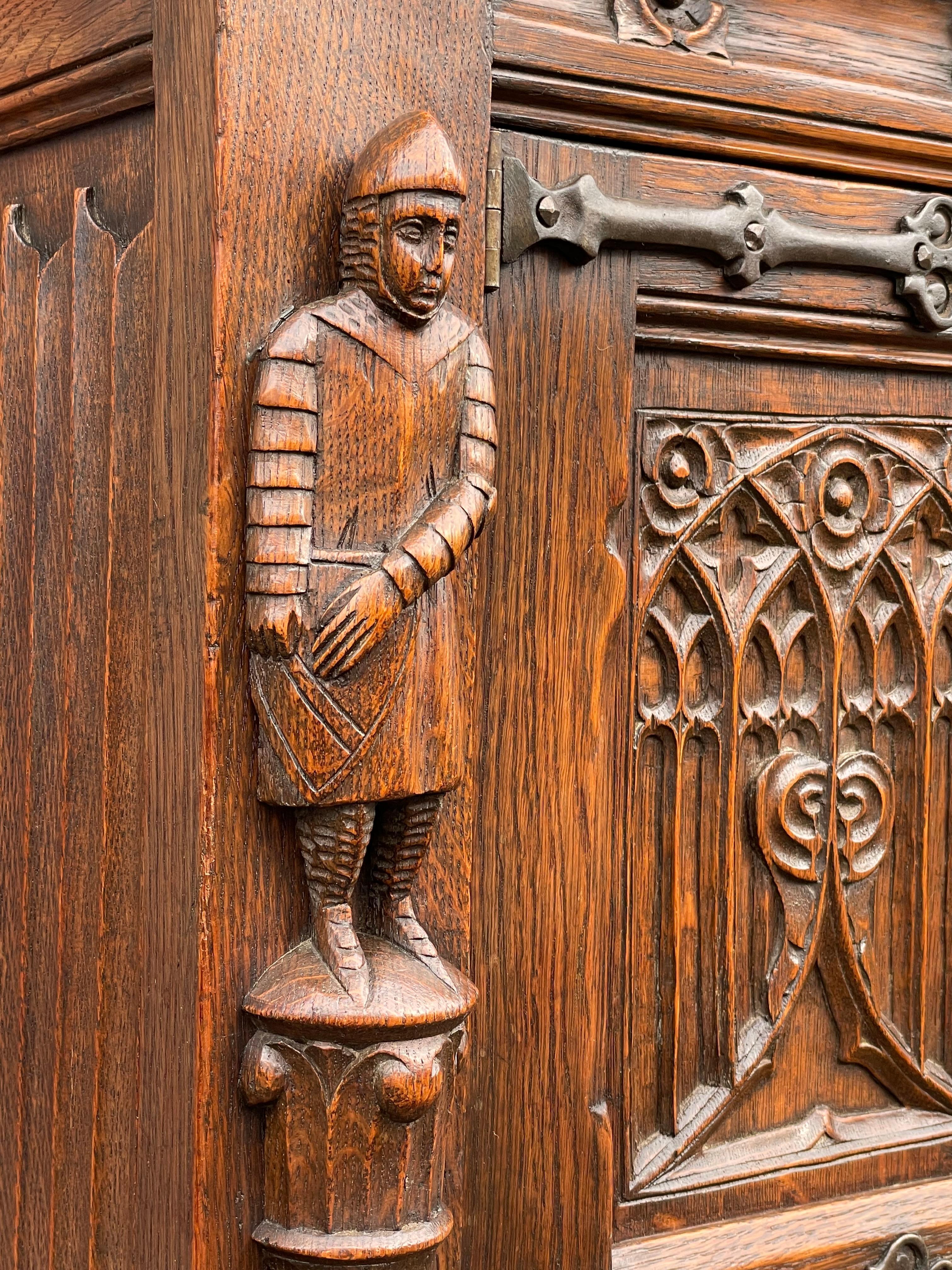 Antique Hand Carved Gothic Oak Cabinet / Small Credenza with Knight Sculptures 8