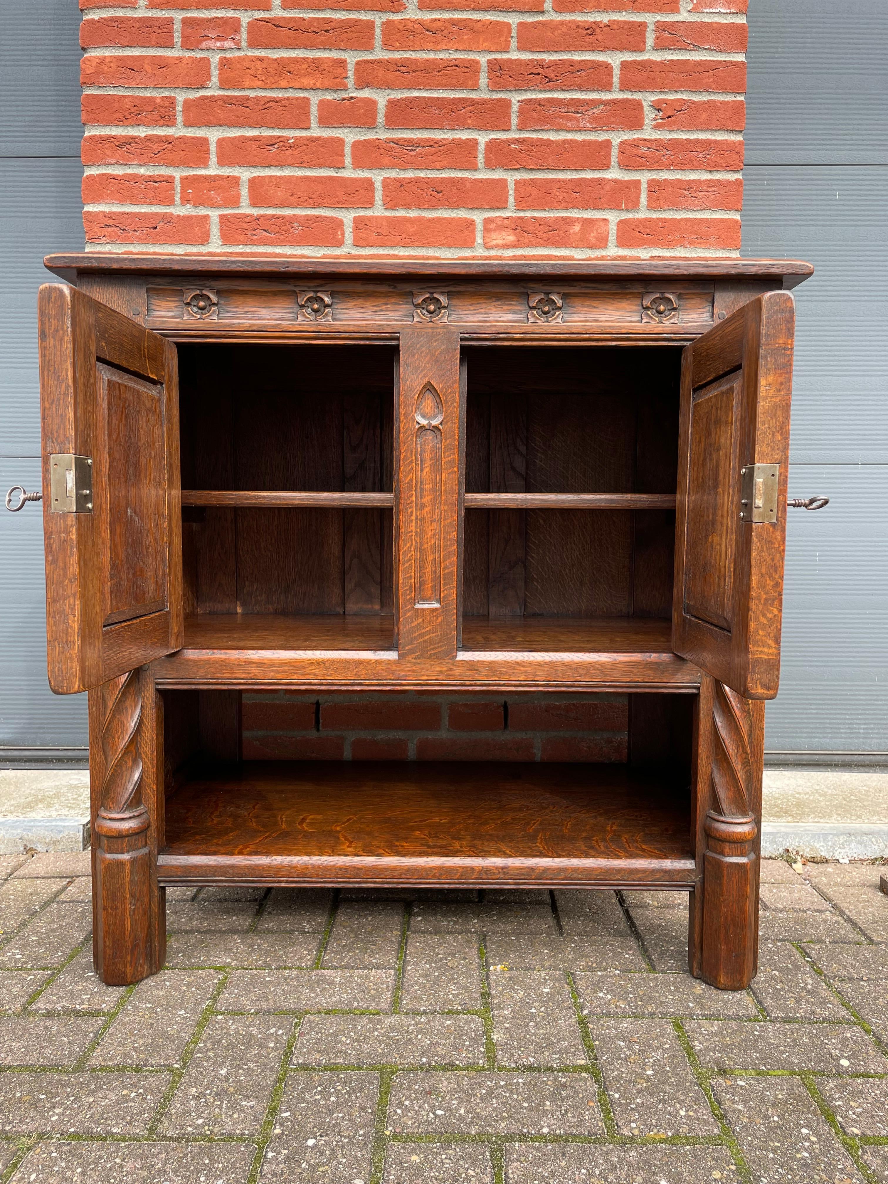 Gothic Revival Antique Hand Carved Gothic Oak Cabinet / Small Credenza with Knight Sculptures