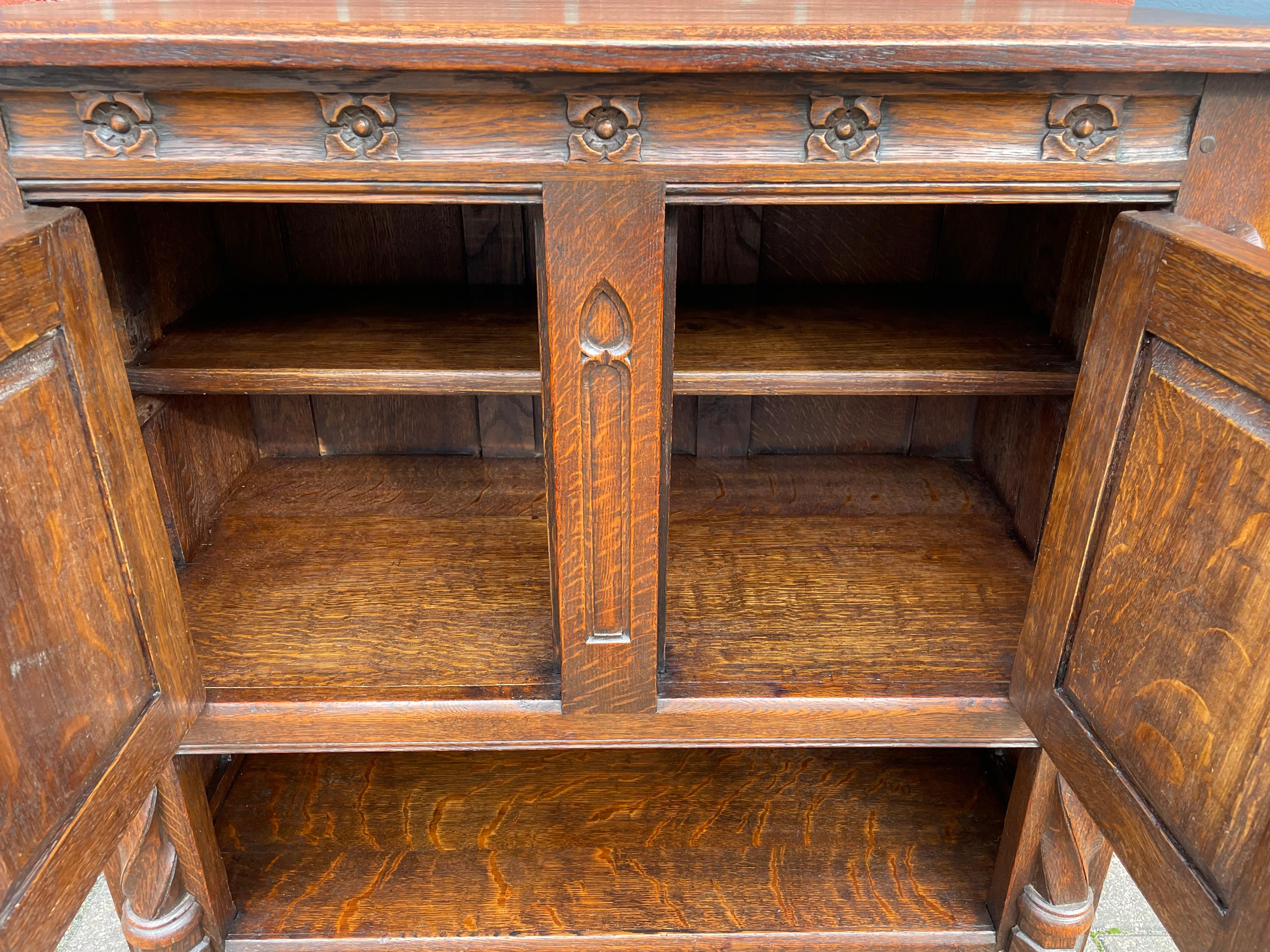 Dutch Antique Hand Carved Gothic Oak Cabinet / Small Credenza with Knight Sculptures