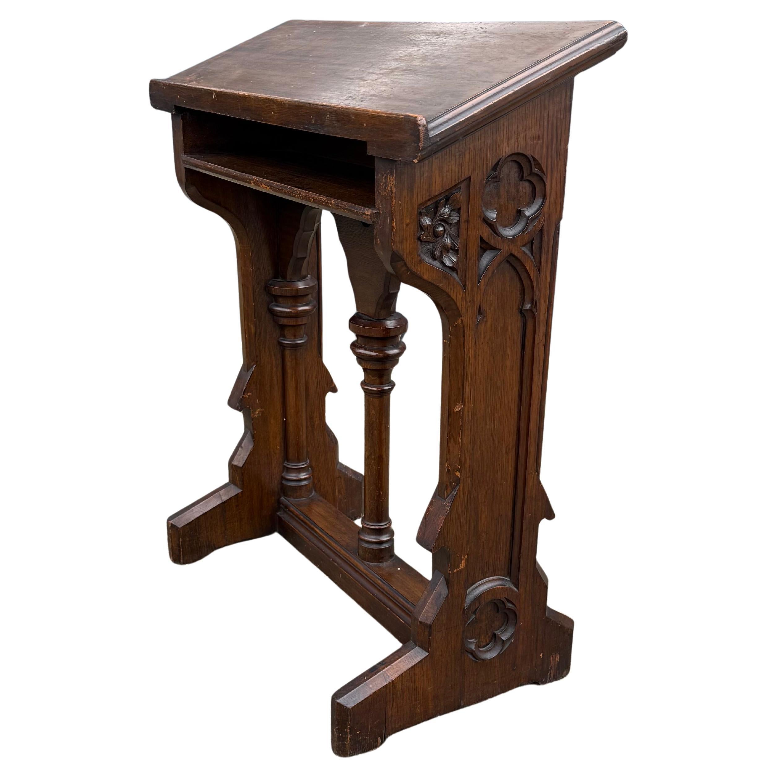 Antique Hand Carved Gothic Revival Oak Church Lectern Desk w. Bible Compartment