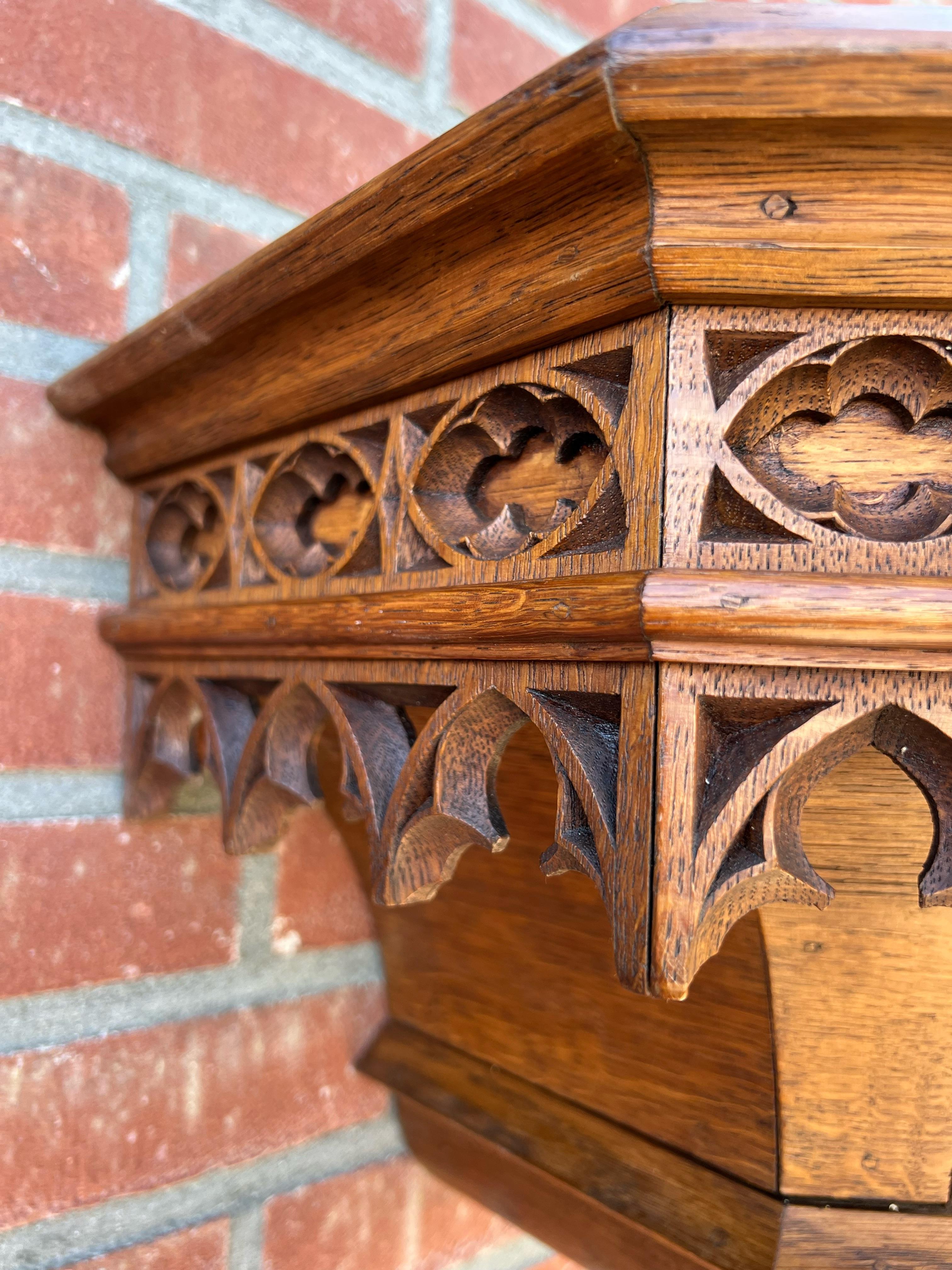 Antique Hand Carved Gothic Revival Wall Bracket, Shelf w Museum Quality Carvings 9
