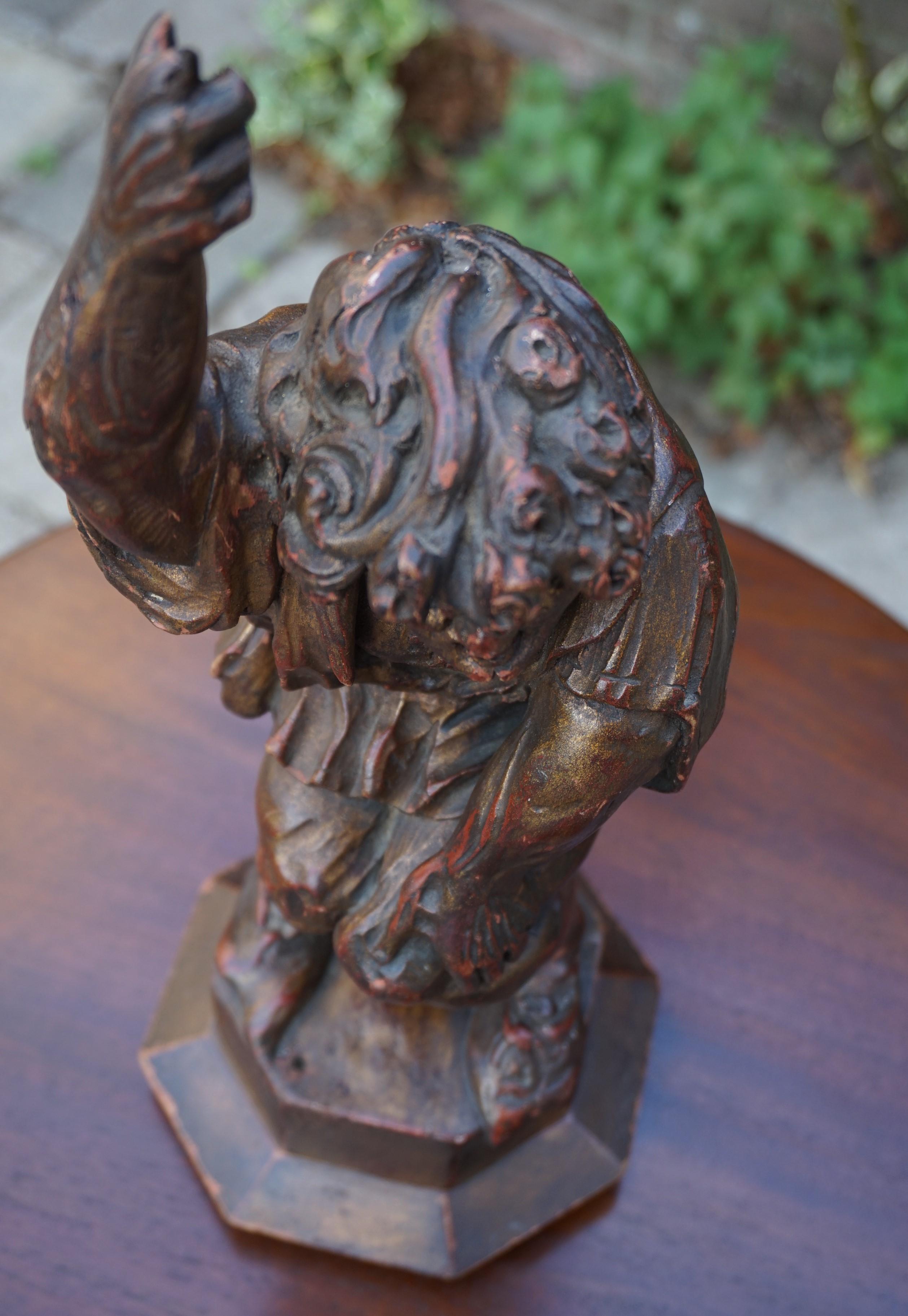 Antique Hand-Carved Gothic Style Quasimodo / Hunchback of Notre Dame Sculpture For Sale 5