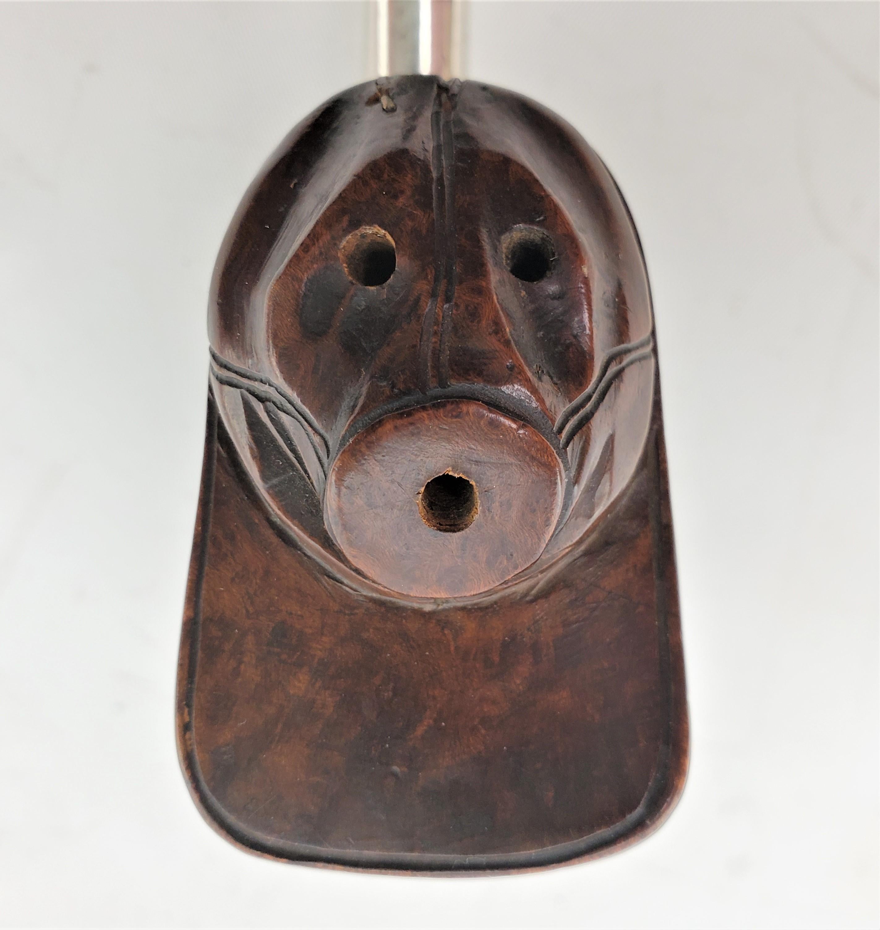 20ième siècle Ancienne pipe à fumer figurative en bois dur sculptée à la main, de style soldat confédéré en vente