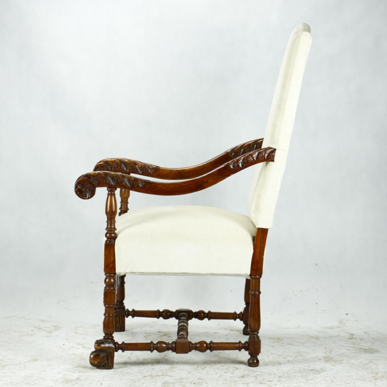Antique hand carved Louis XII highback armchair, late 19th century.
New upholstery.
