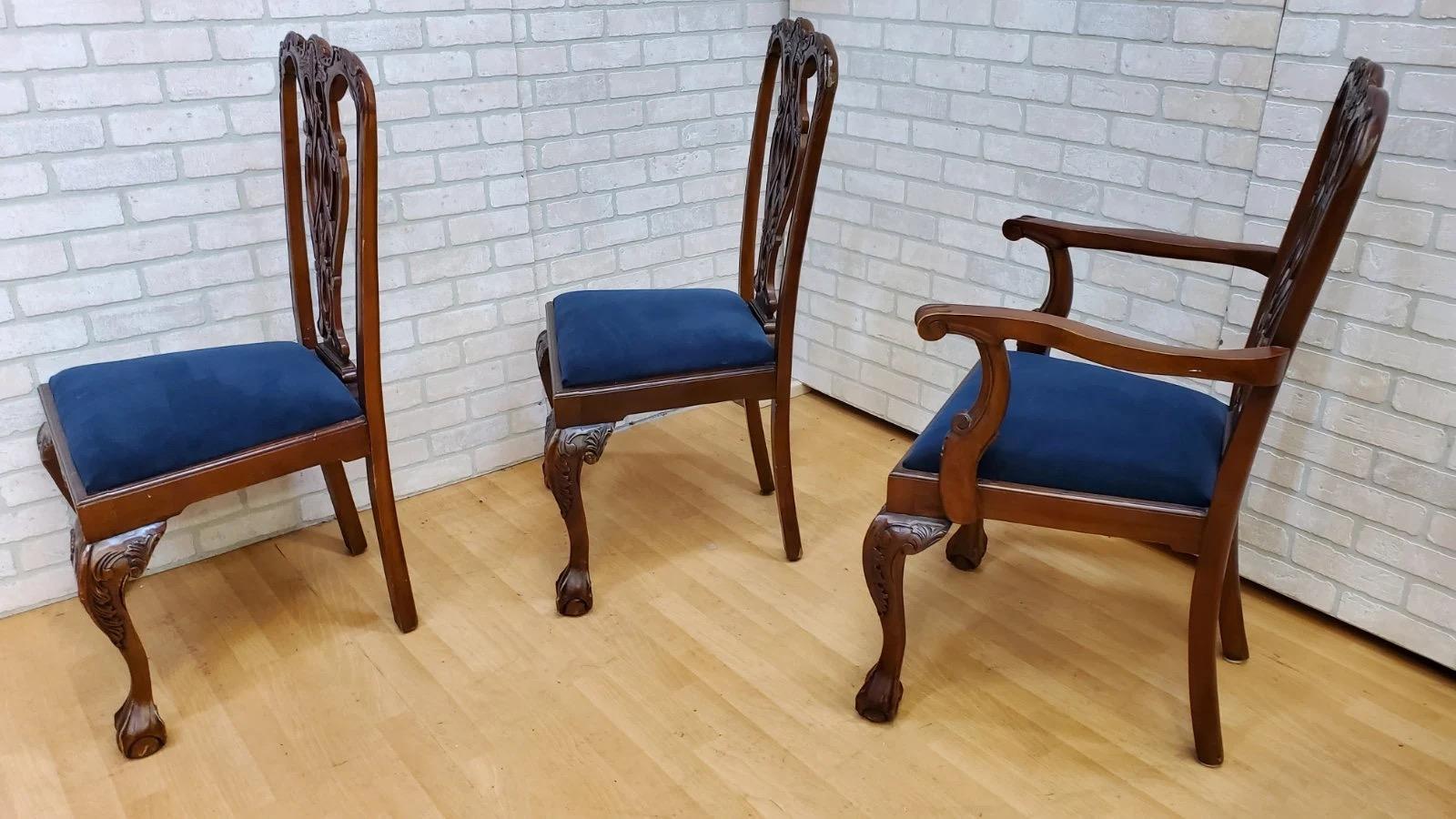 Chaises de salle à manger Chippendale anciennes en acajou sculpté à la main avec griffes d'aigle - lot de 6 Bon état - En vente à Chicago, IL