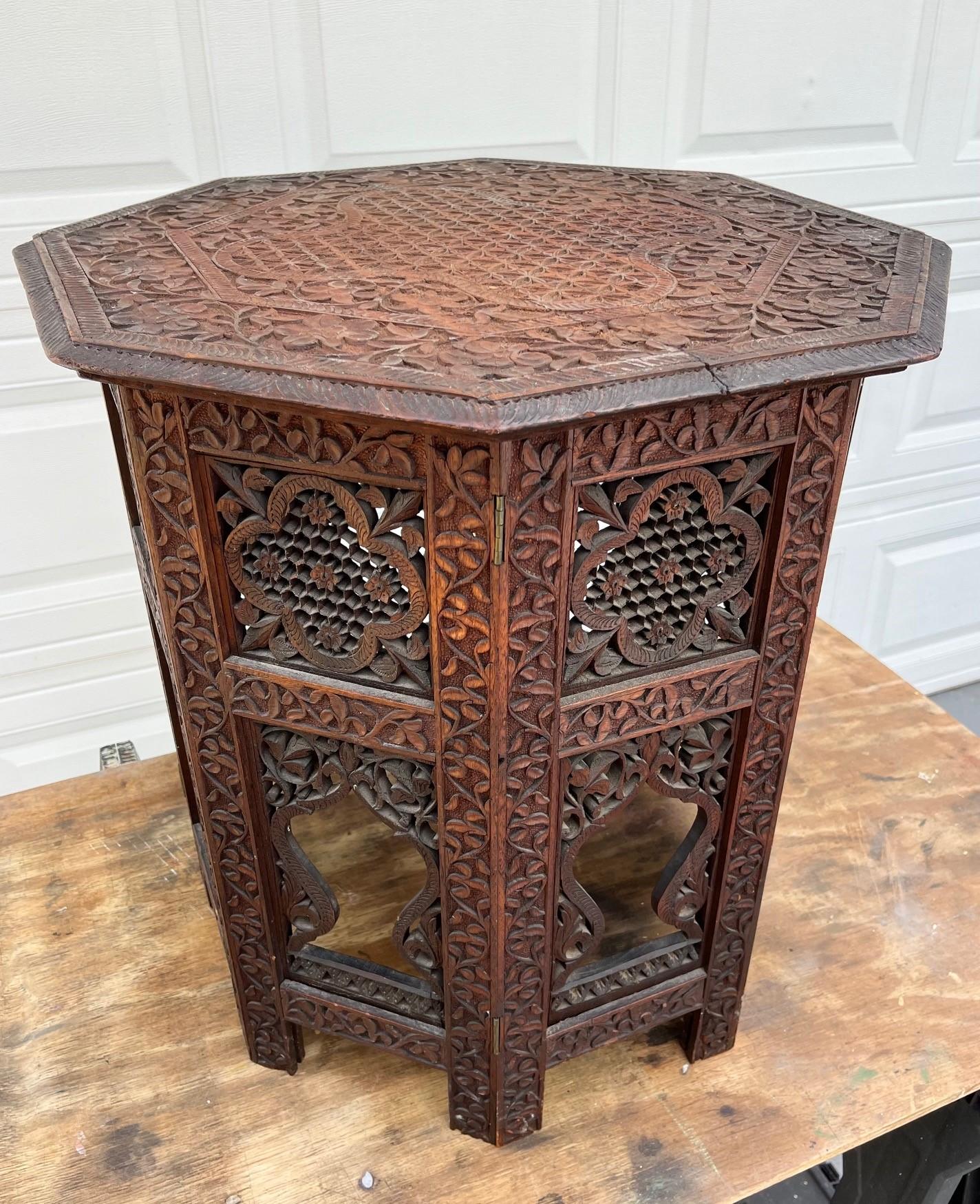 Antique Hand Carved Moorish Style Octagon Side Table Tabouret. For Sale 5