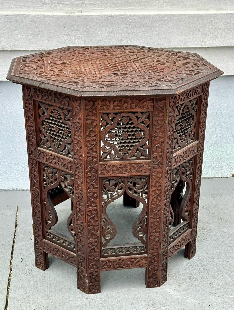 Antique Hand Carved Moorish Style Octagon Side Table Tabouret. For Sale 6