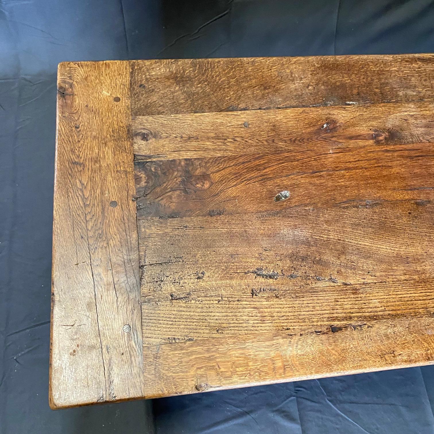 Antique Hand Carved Oak Coffee Table from Provence  For Sale 1