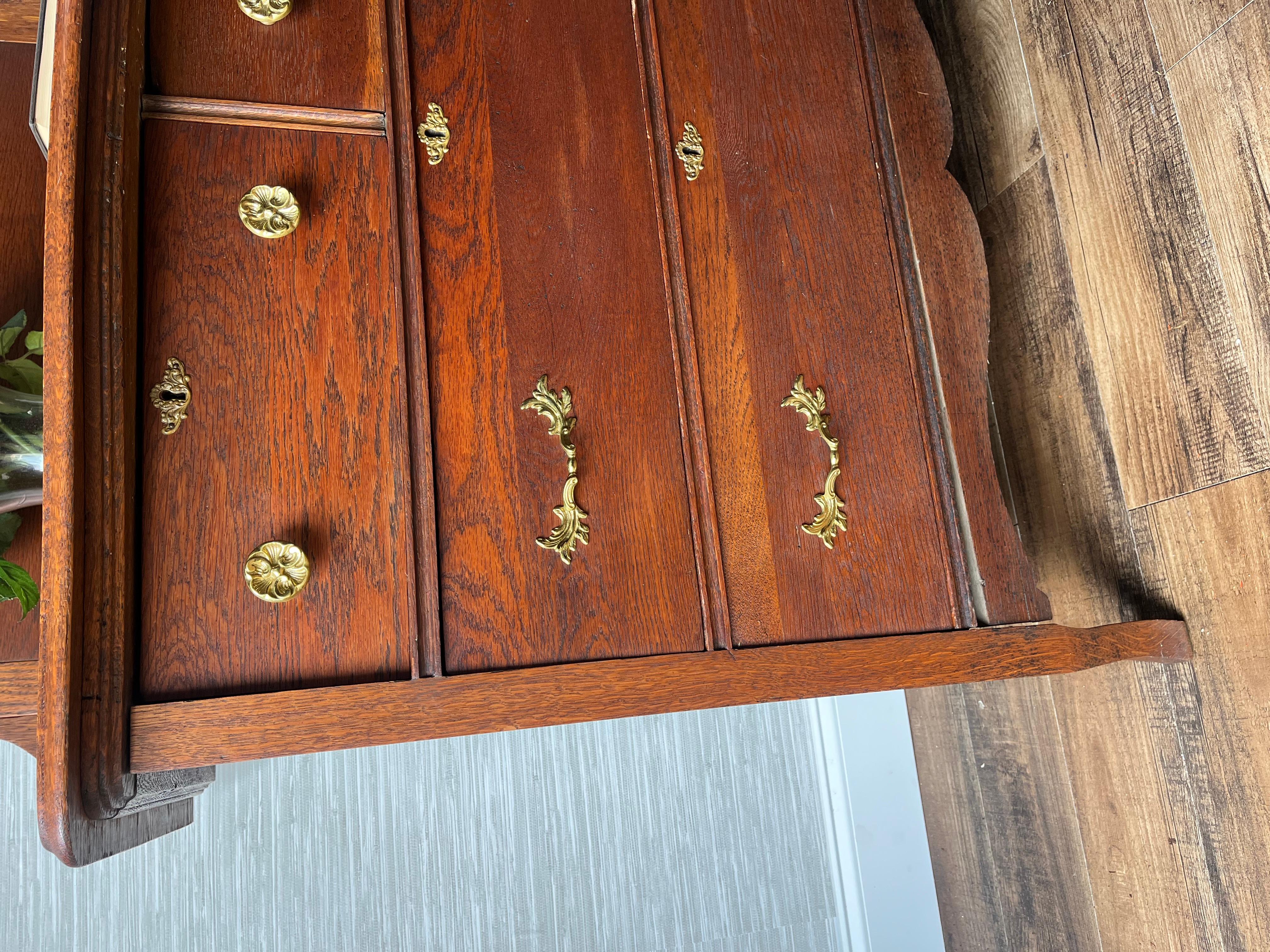 Antique Hand Carved Oak Early 1900s Victorian Era 4 Drawer Mirrored Dresser For Sale 1