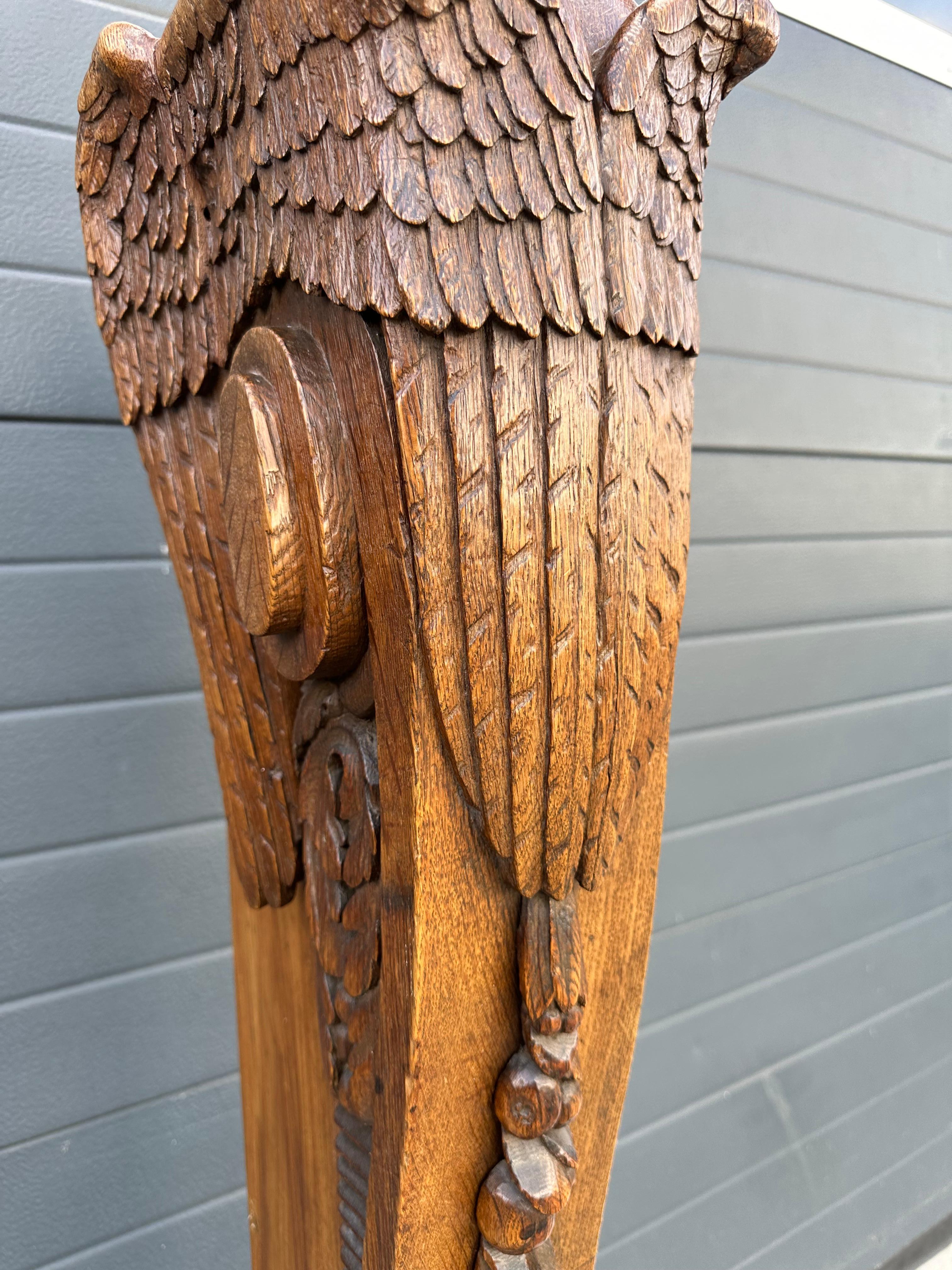 Antique Hand Carved Oak Stair Rail Newel Post w. Winged Angel Sculpture 19thC. For Sale 11