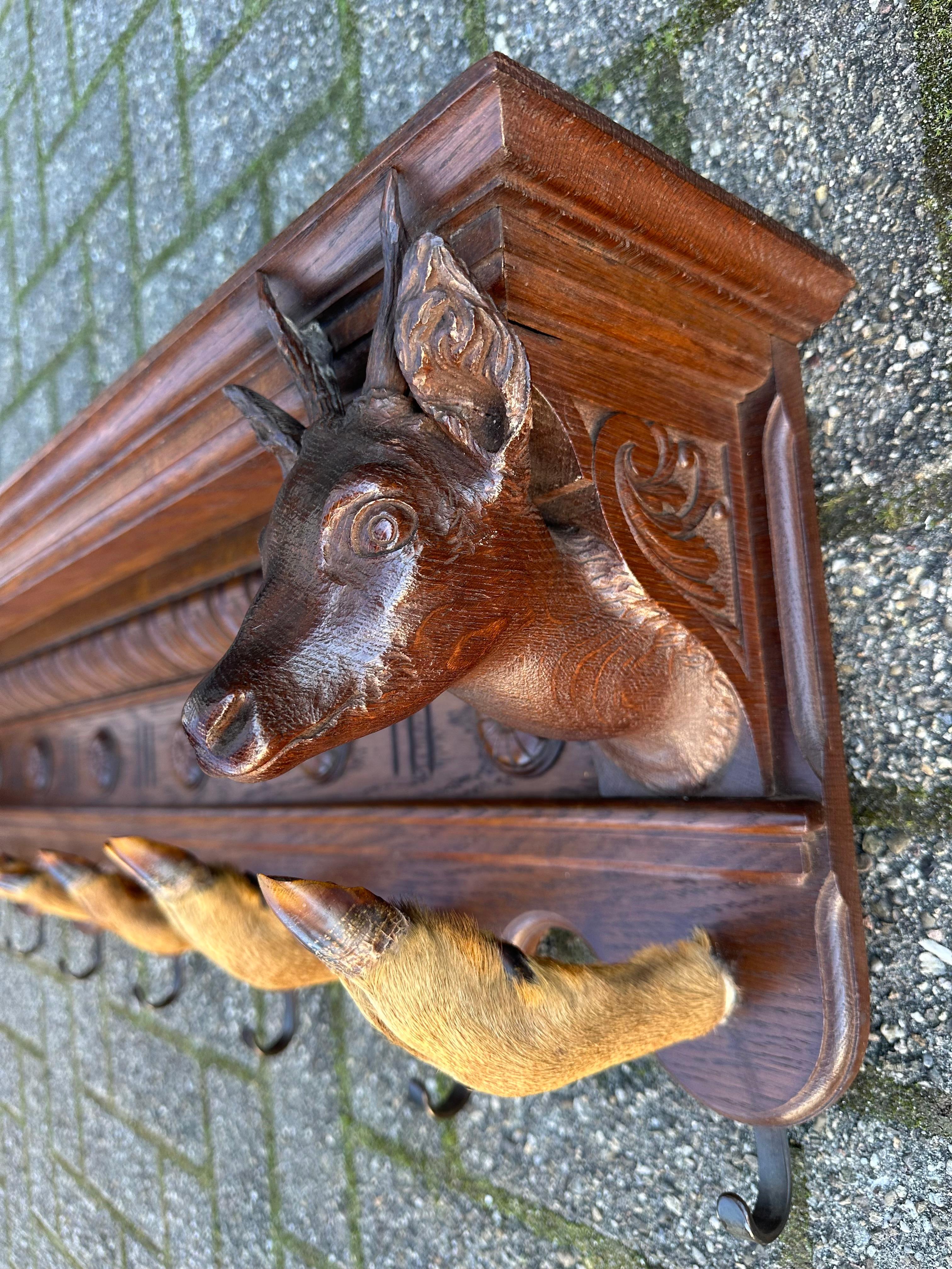 Antique Hand Carved Oak Wood Wall Coat Rack with Deer Head Sculptures circa 1890 For Sale 4