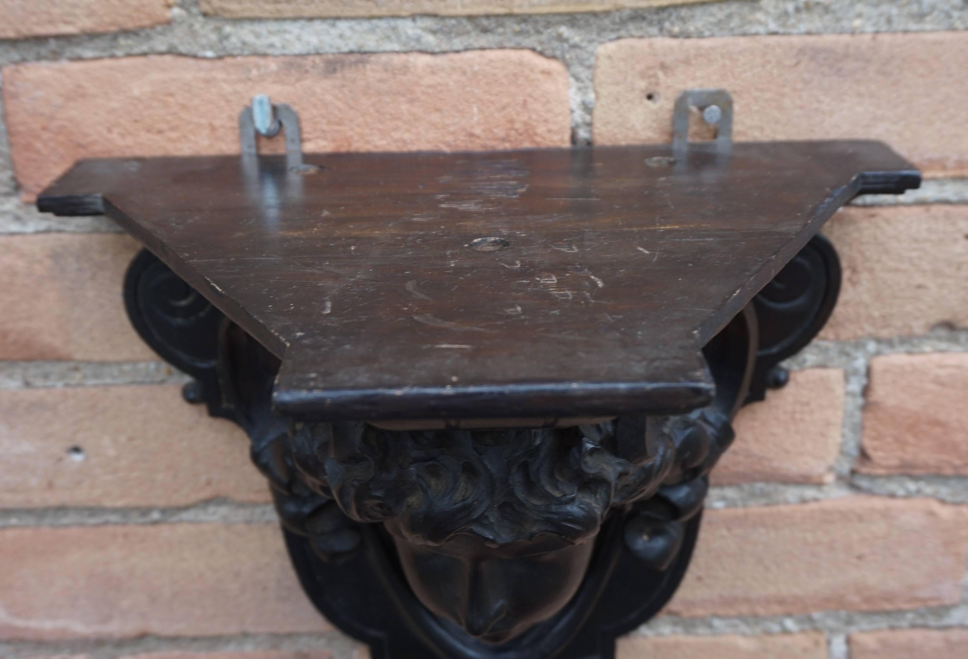 Antique Hand-Carved Renaissance Style Wall Bracket / Corbel by Ernesto Petralli 3