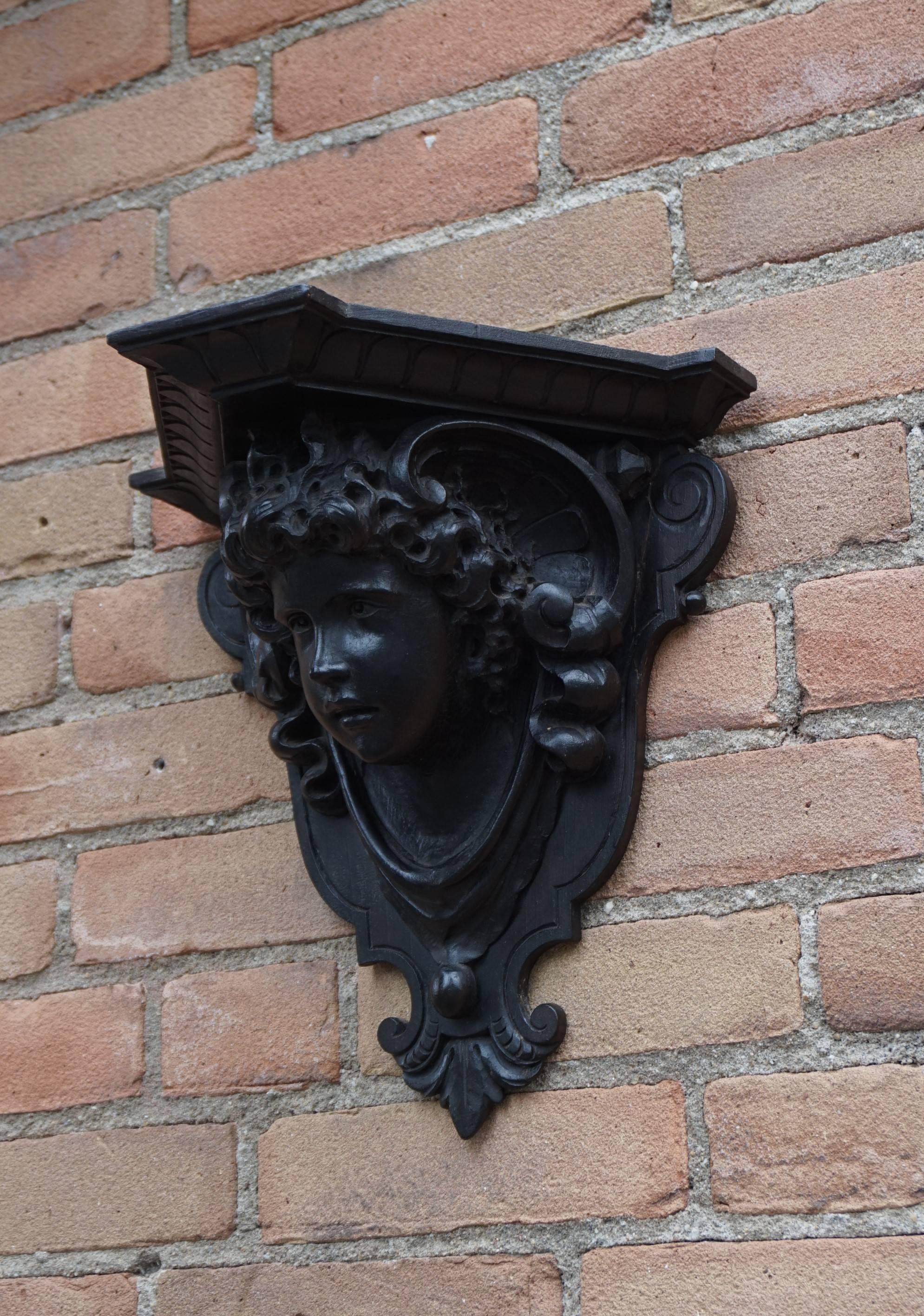 19th Century Antique Hand-Carved Renaissance Style Wall Bracket / Corbel by Ernesto Petralli