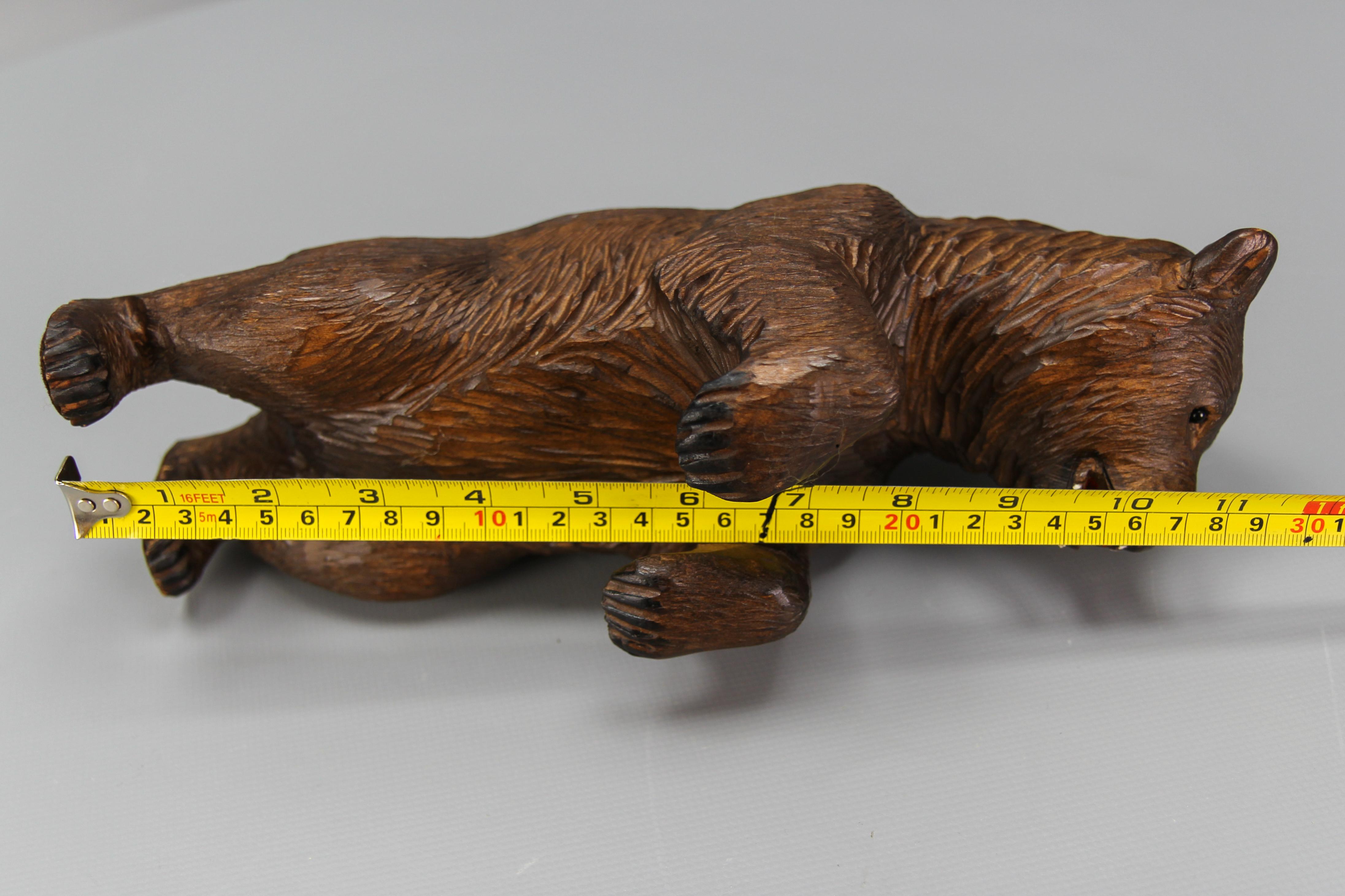 Antique Hand Carved Standing Bear Figure, Germany, circa 1920 8
