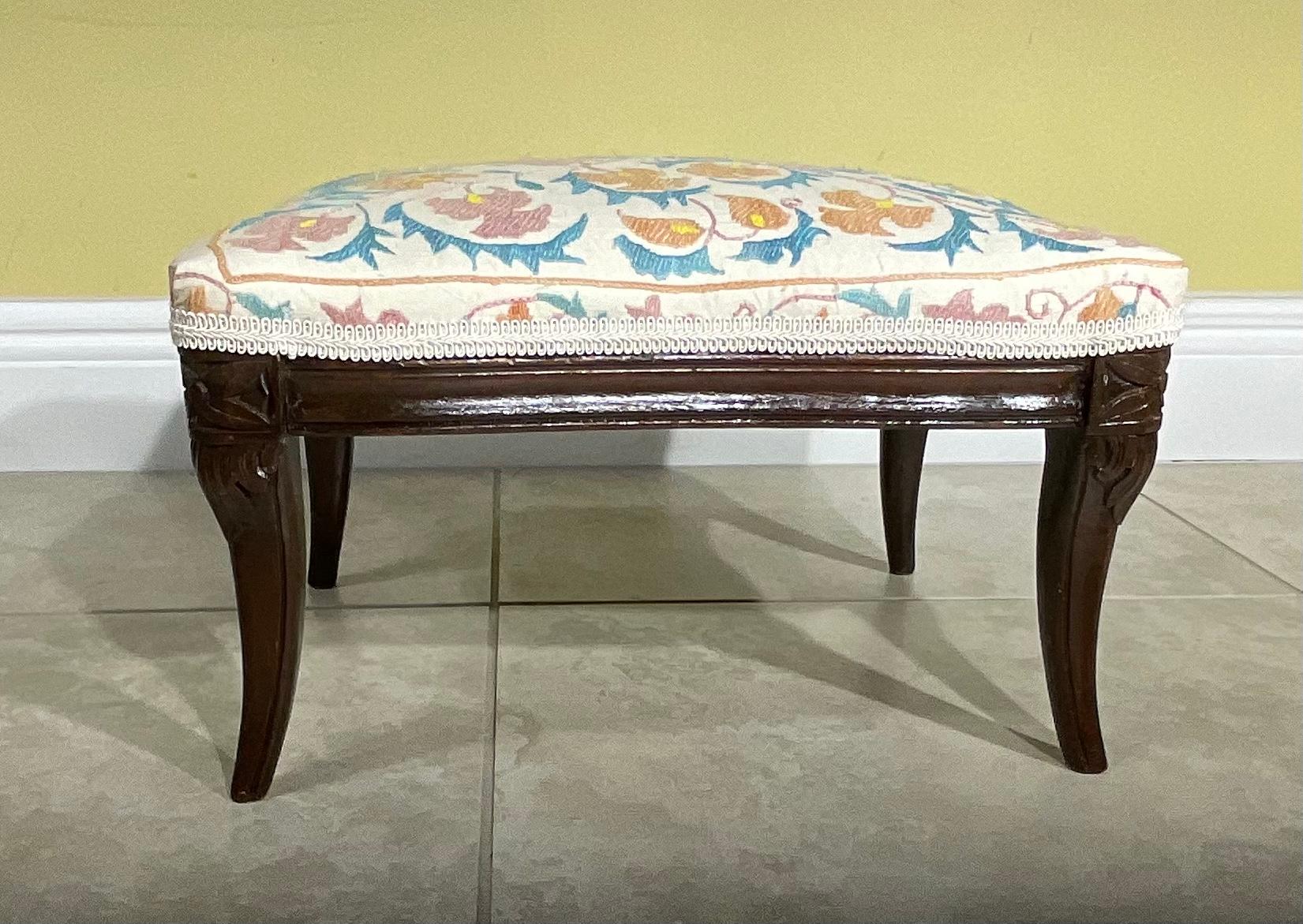 Early 20th Century Antique Hand Carved Suzani Embroidery Foot Stool For Sale