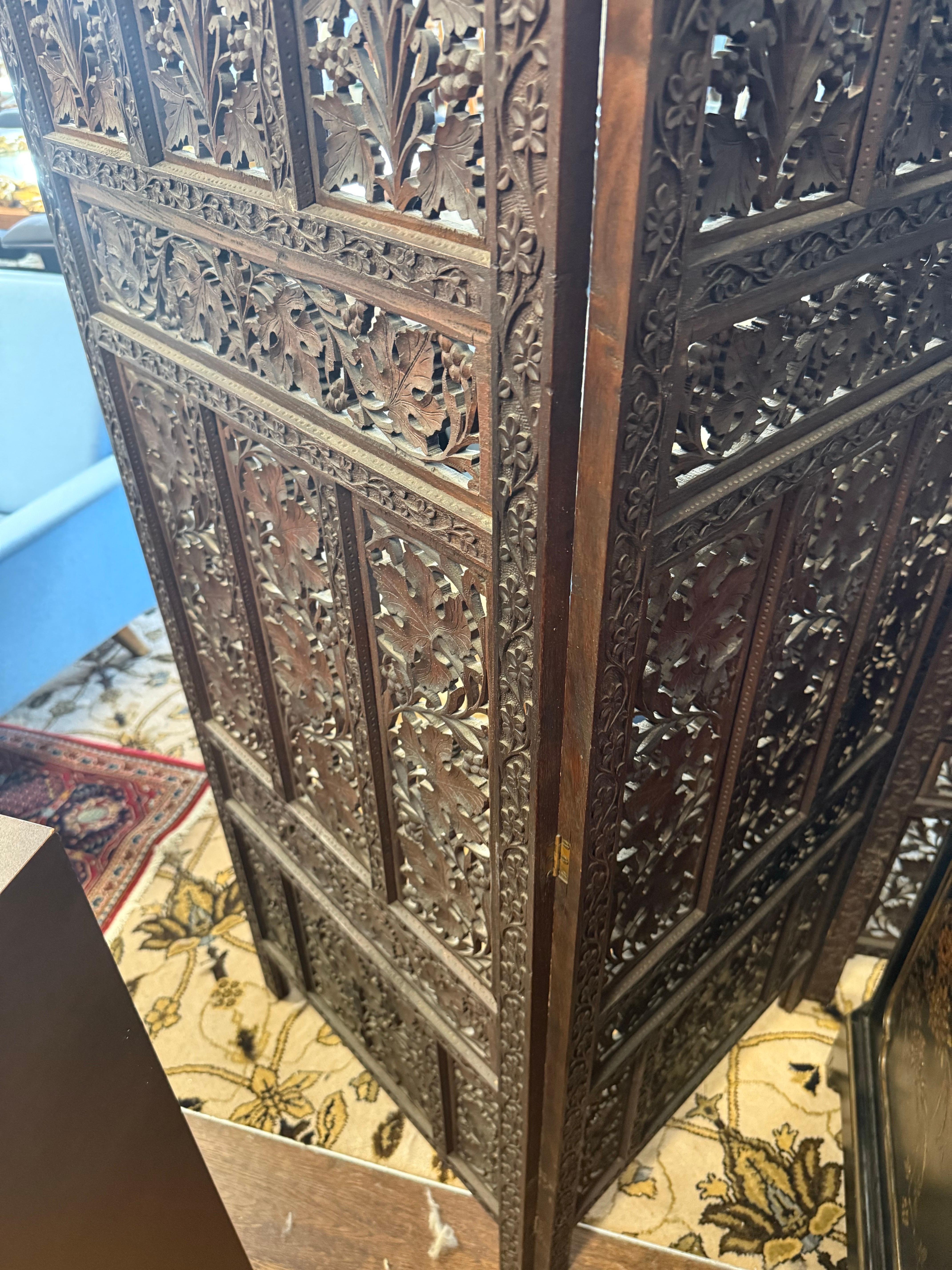 Antique Hand Carved Three Panel Dark Teak Pierced Room Divider Screen For Sale 6