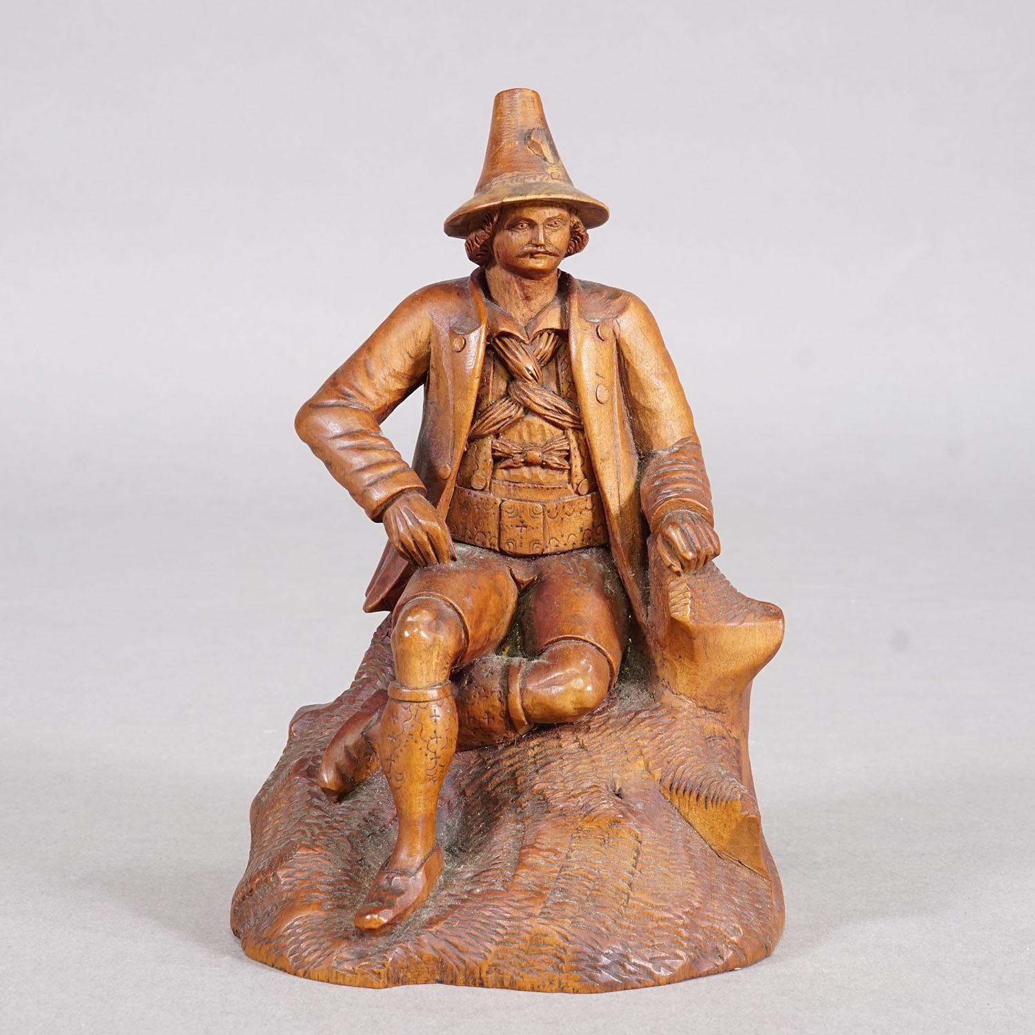 Escultura antigua de granjero tirolés tallada a mano, ca. 1880 Bosque negro en venta