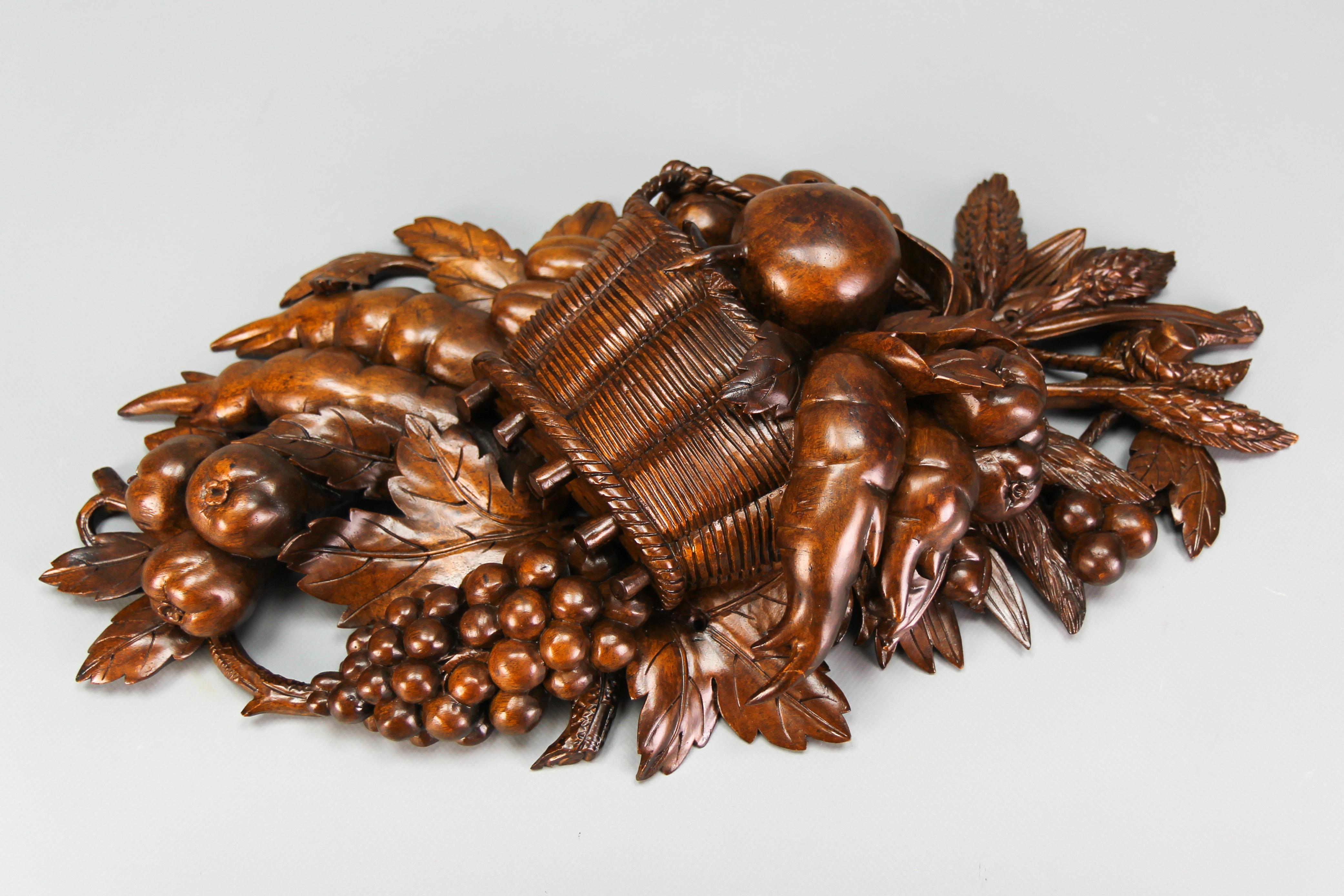 Antique hand carved Walnut Wall Plaque Fruits and Vegetables, Early 20th Century For Sale 1