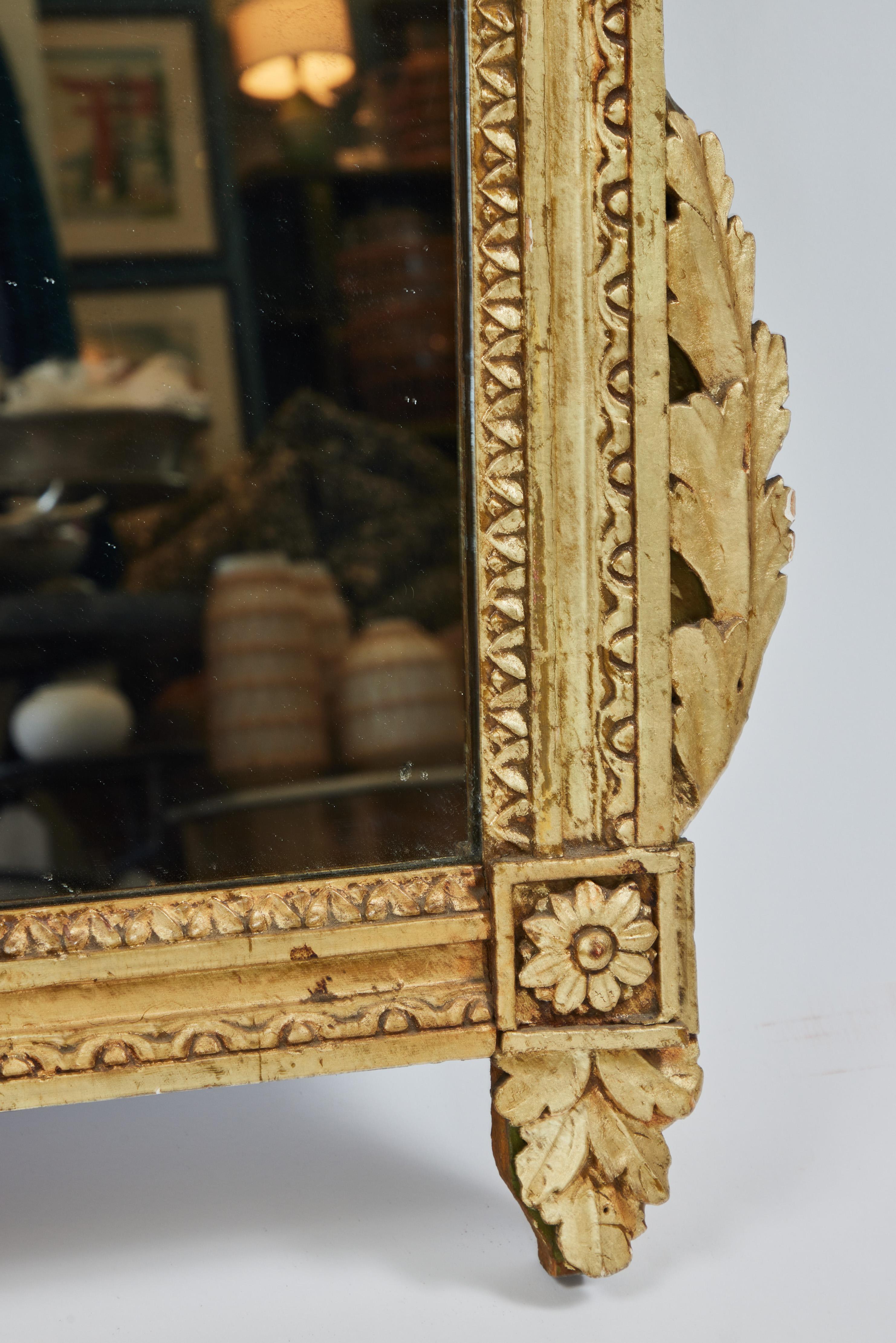 Antique Hand-Carved Wood Mirror, Original Gold Finish For Sale 1
