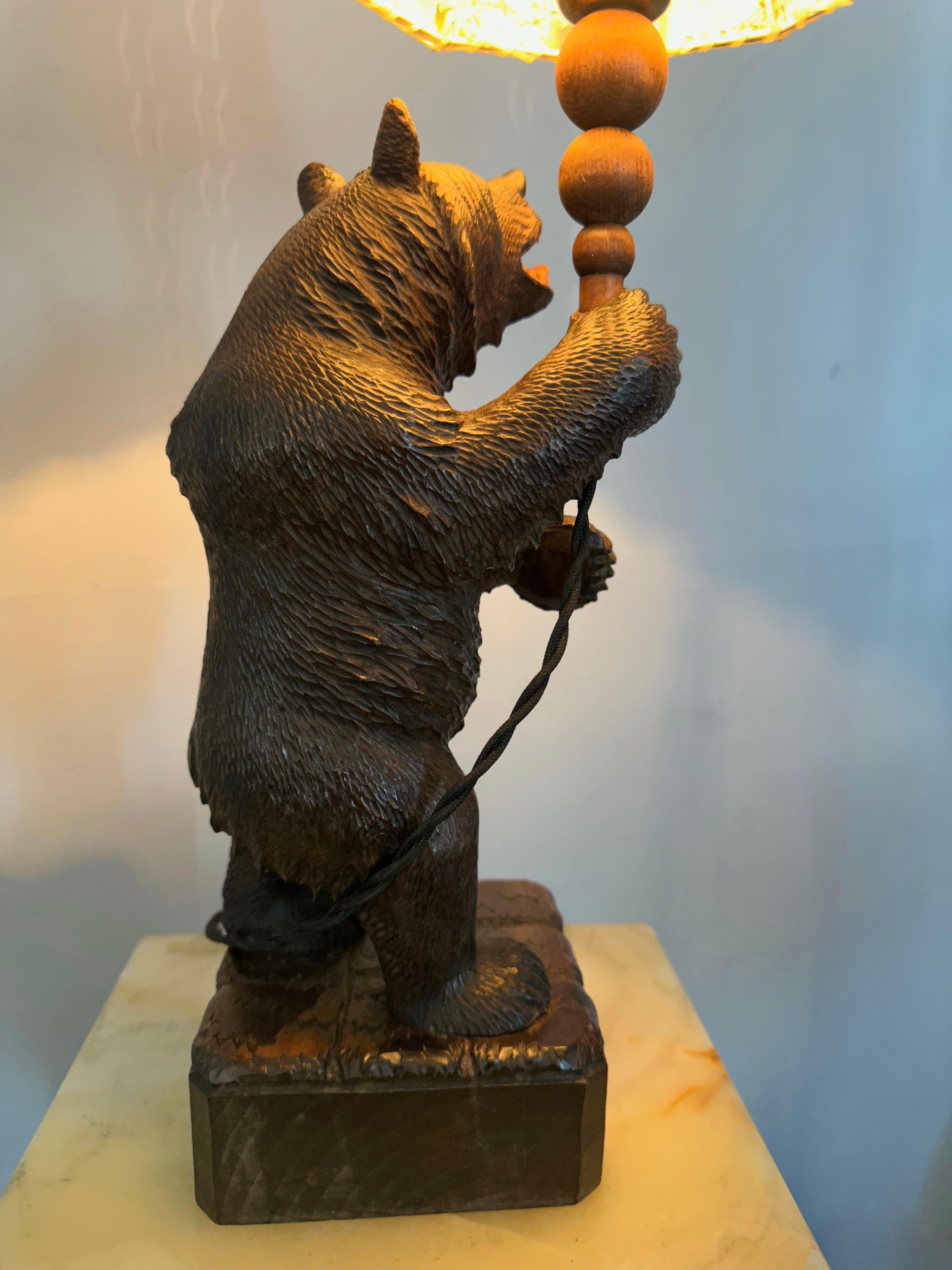 Blackened Antique Carved Wooden Black Forest Standing Bear Sculpture Table / Desk Lamp For Sale