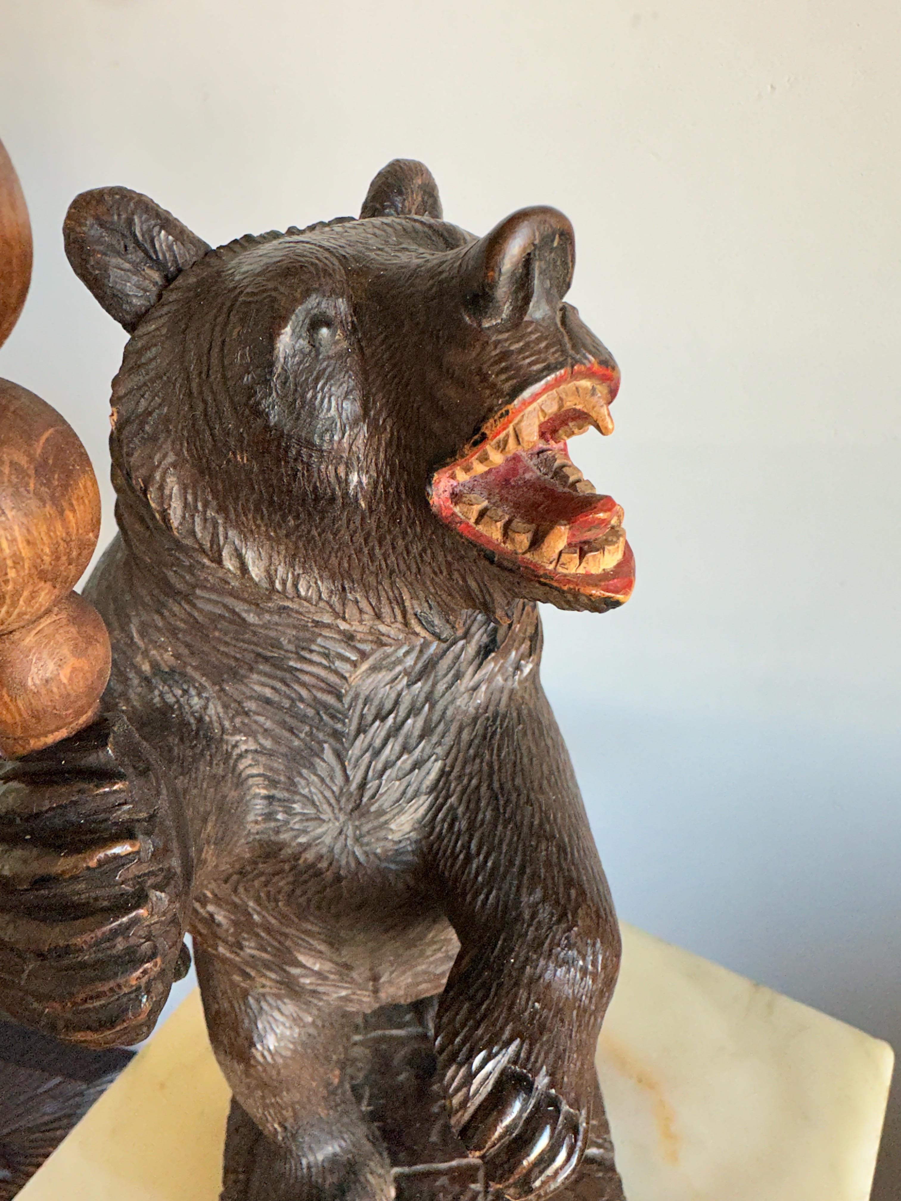 Antique Carved Wooden Black Forest Standing Bear Sculpture Table / Desk Lamp For Sale 1