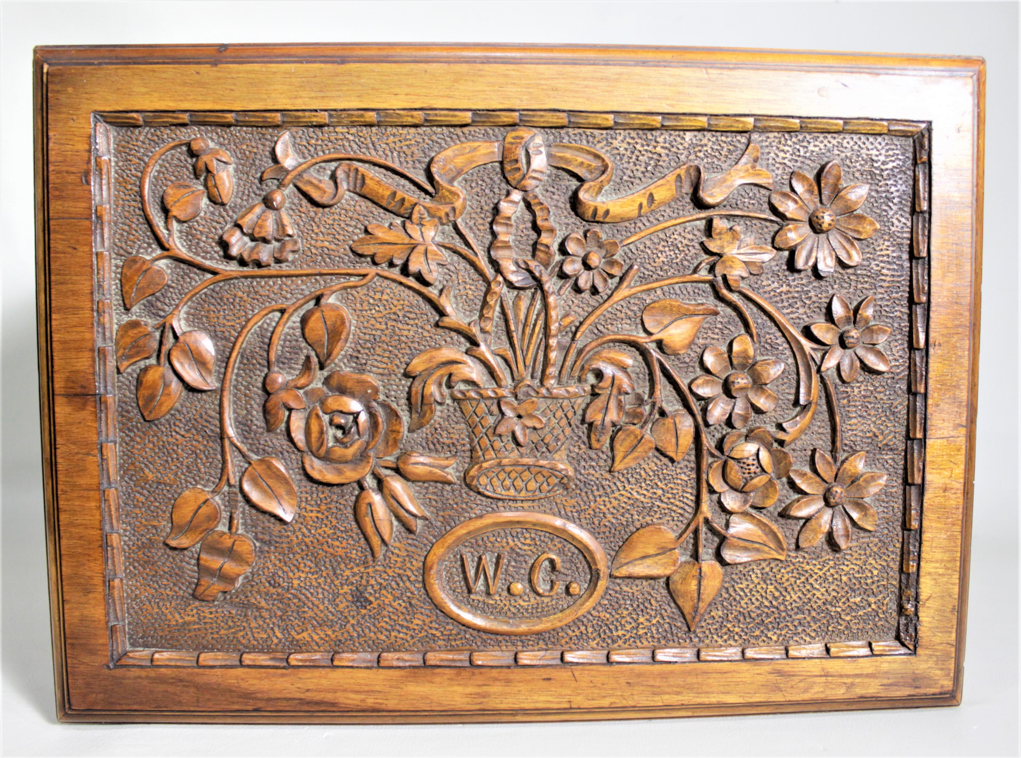 Antique Hand Carved Wooden Jewelry Casket or Box with Ornate Floral Decoration In Good Condition In Hamilton, Ontario