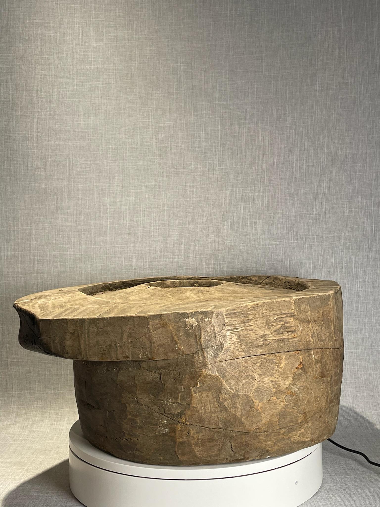 Antique Hand-Carved Wooden Mortar Base – Rustic Primitive Tool In Good Condition For Sale In West Hollywood, CA
