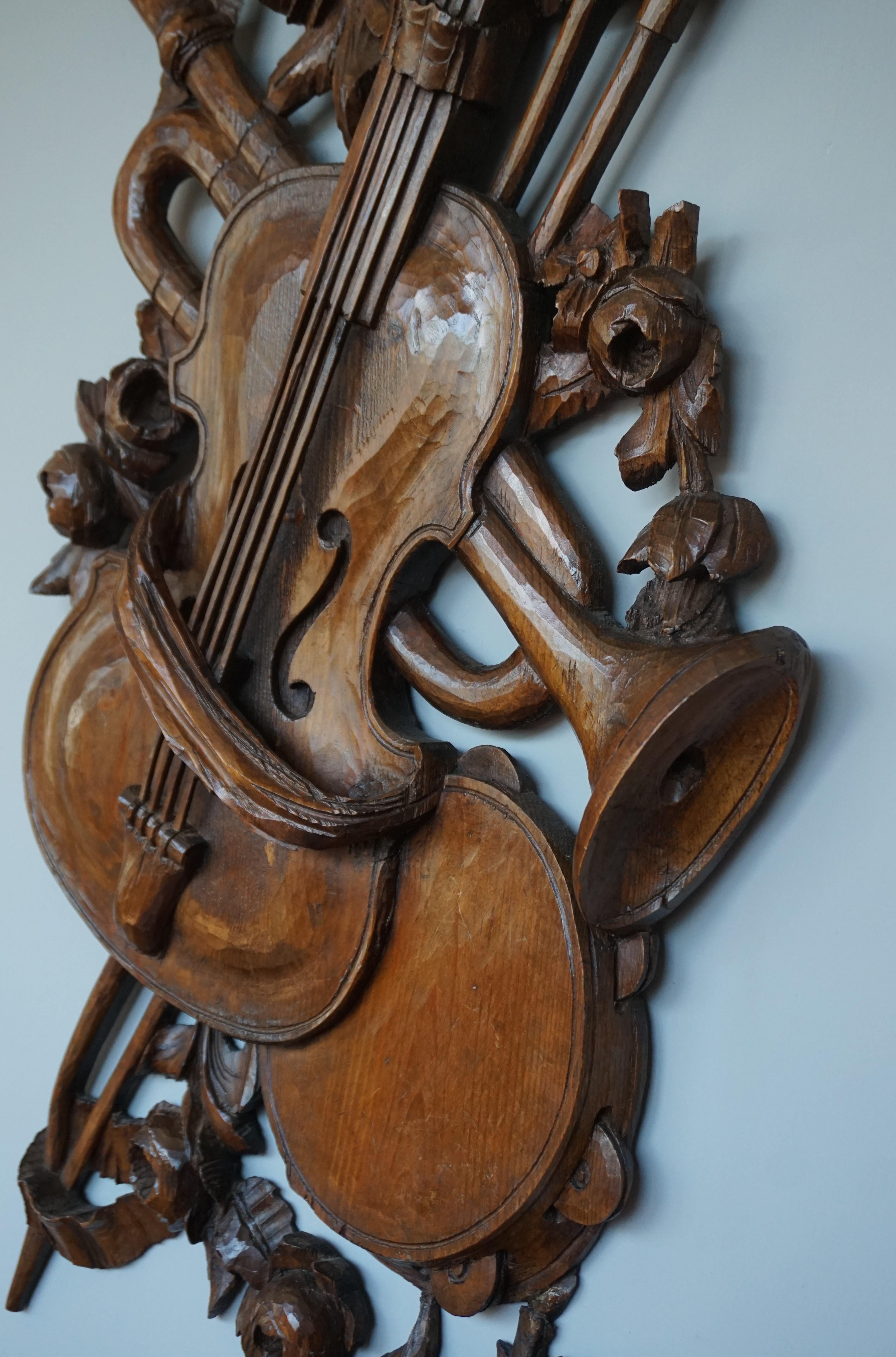 Antique Hand Carved Wooden Violin / Fiddle, Trumpet & Tambourine Wall Sculpture 11