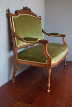 Antique canape / canapé / banc Louis Seize XVI en bois de noyer sculpté et travaillé à la main