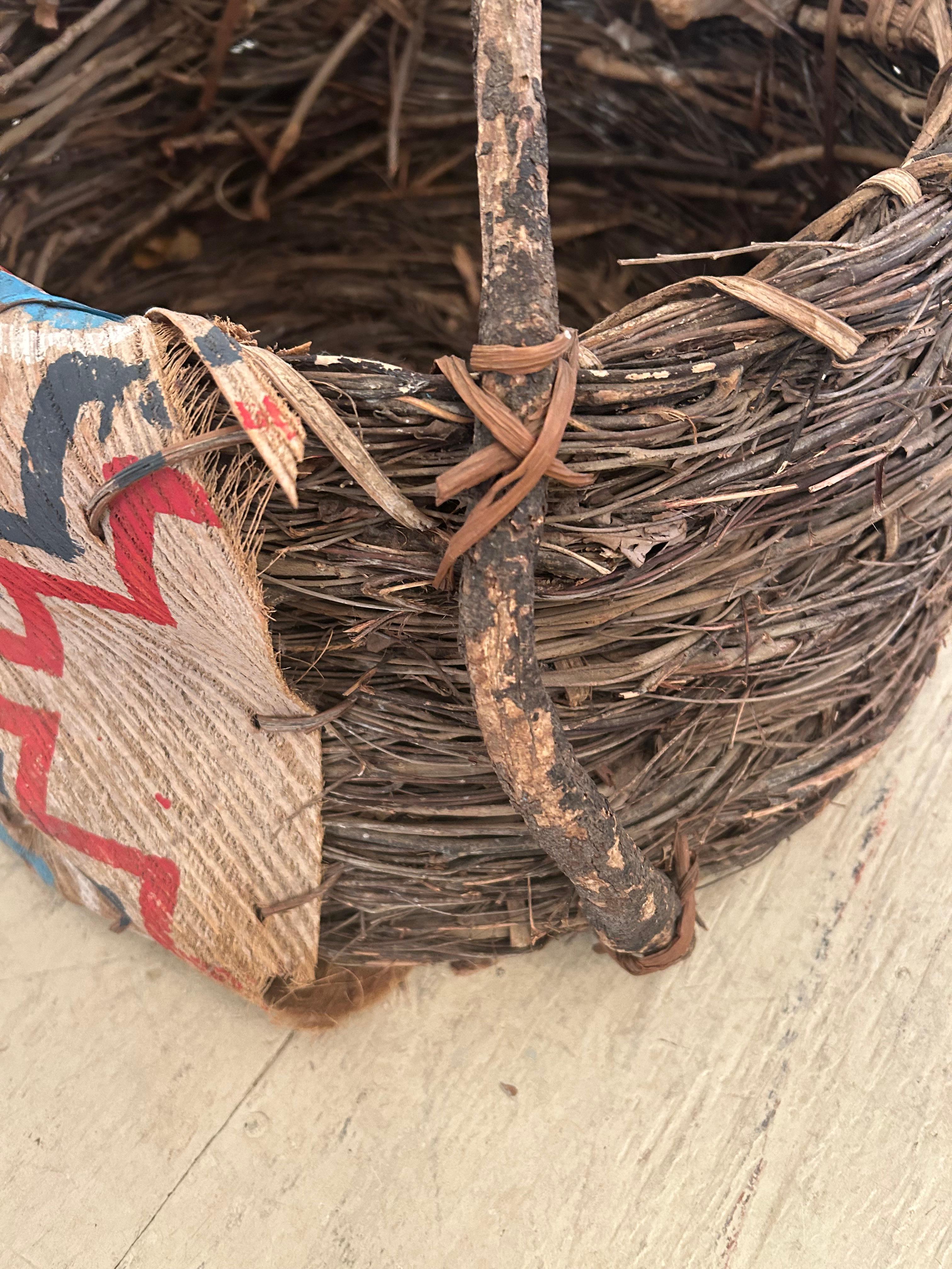 Antike Hand Crafted Native American Twig & Bark Korb 5